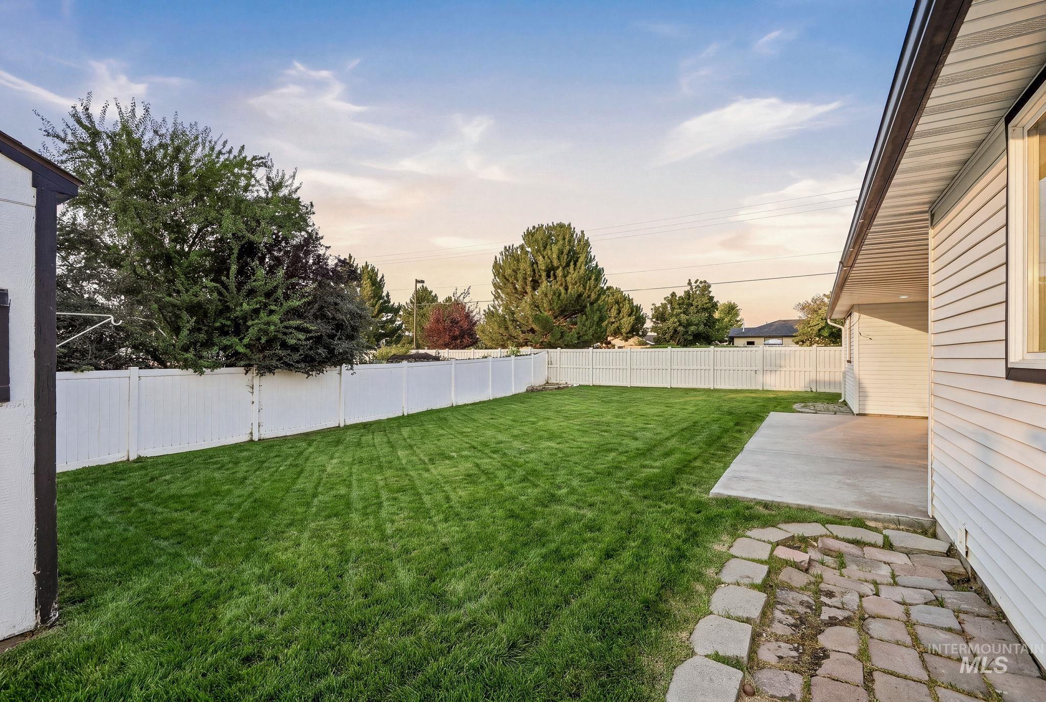 770 E Red Bud St, Kuna, Idaho 83634, 4 Bedrooms, 2 Bathrooms, Residential For Sale, Price $429,000,MLS 98996532
