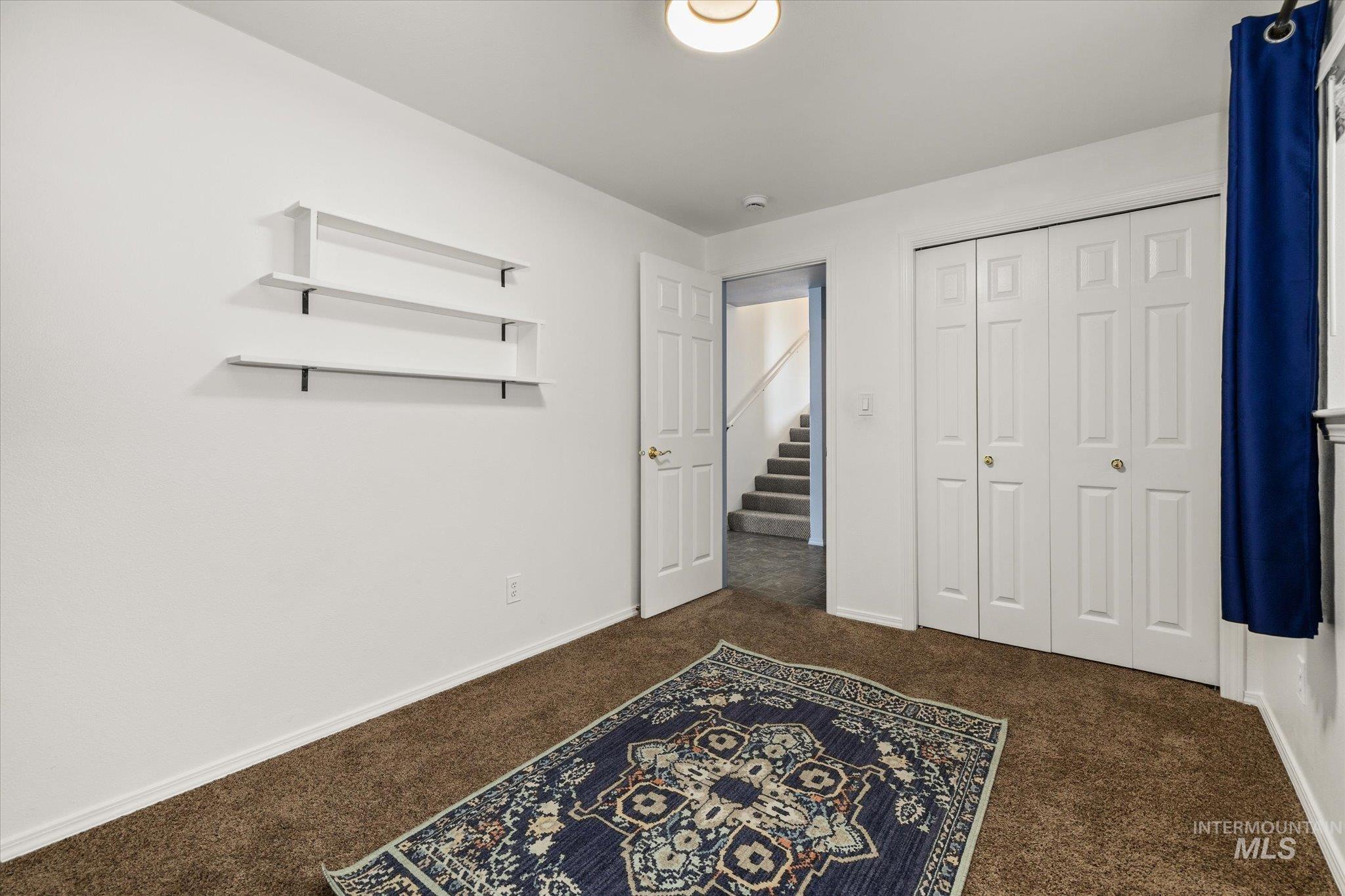 3892 E Eisenhower Dr, Meridian, Idaho 83642, 3 Bedrooms, 3 Bathrooms, Residential Income For Sale, Price $559,900,MLS 98996534