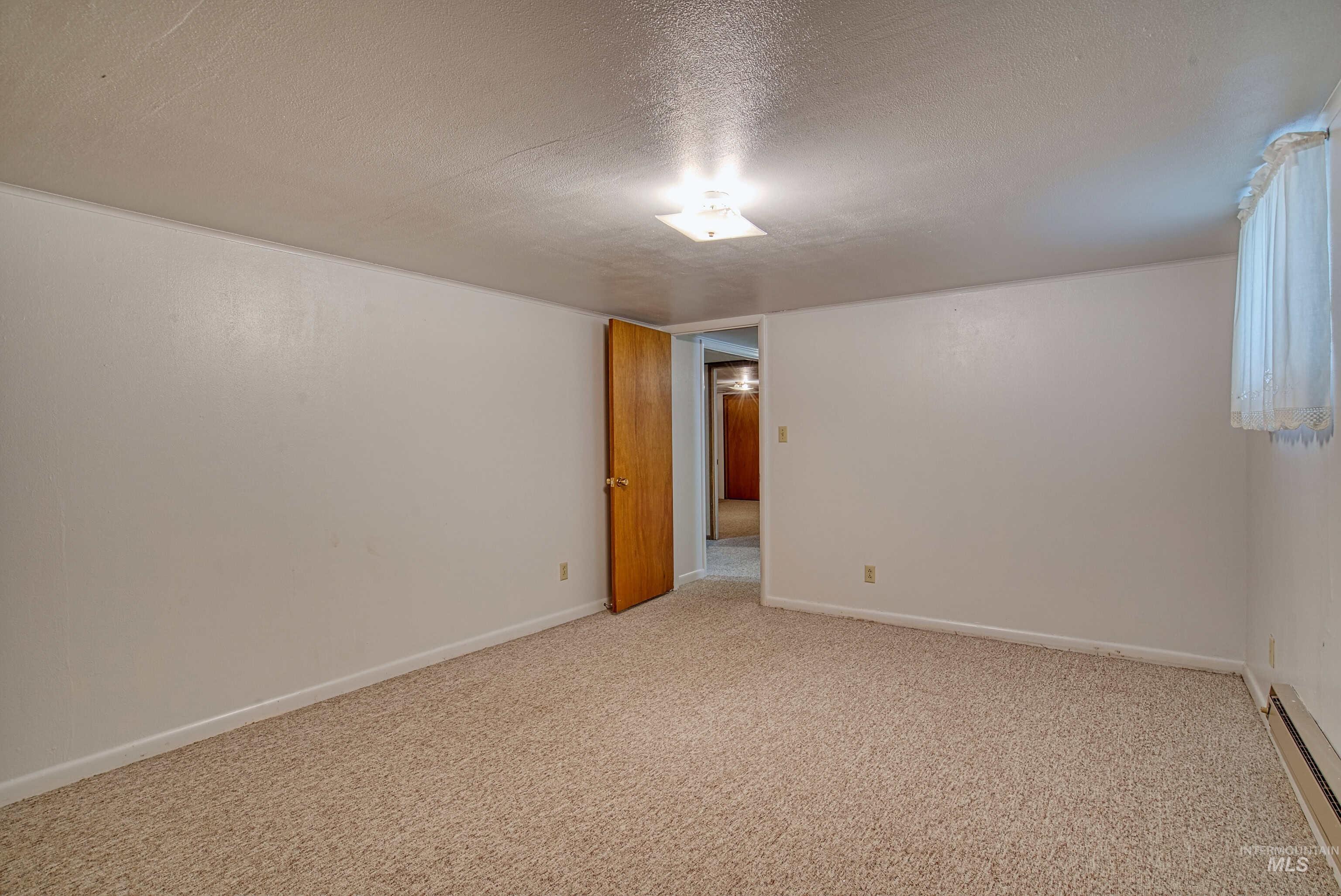 365 Clabby Road, Weiser, Idaho 83672, 3 Bedrooms, 3 Bathrooms, Residential For Sale, Price $450,000,MLS 98996537