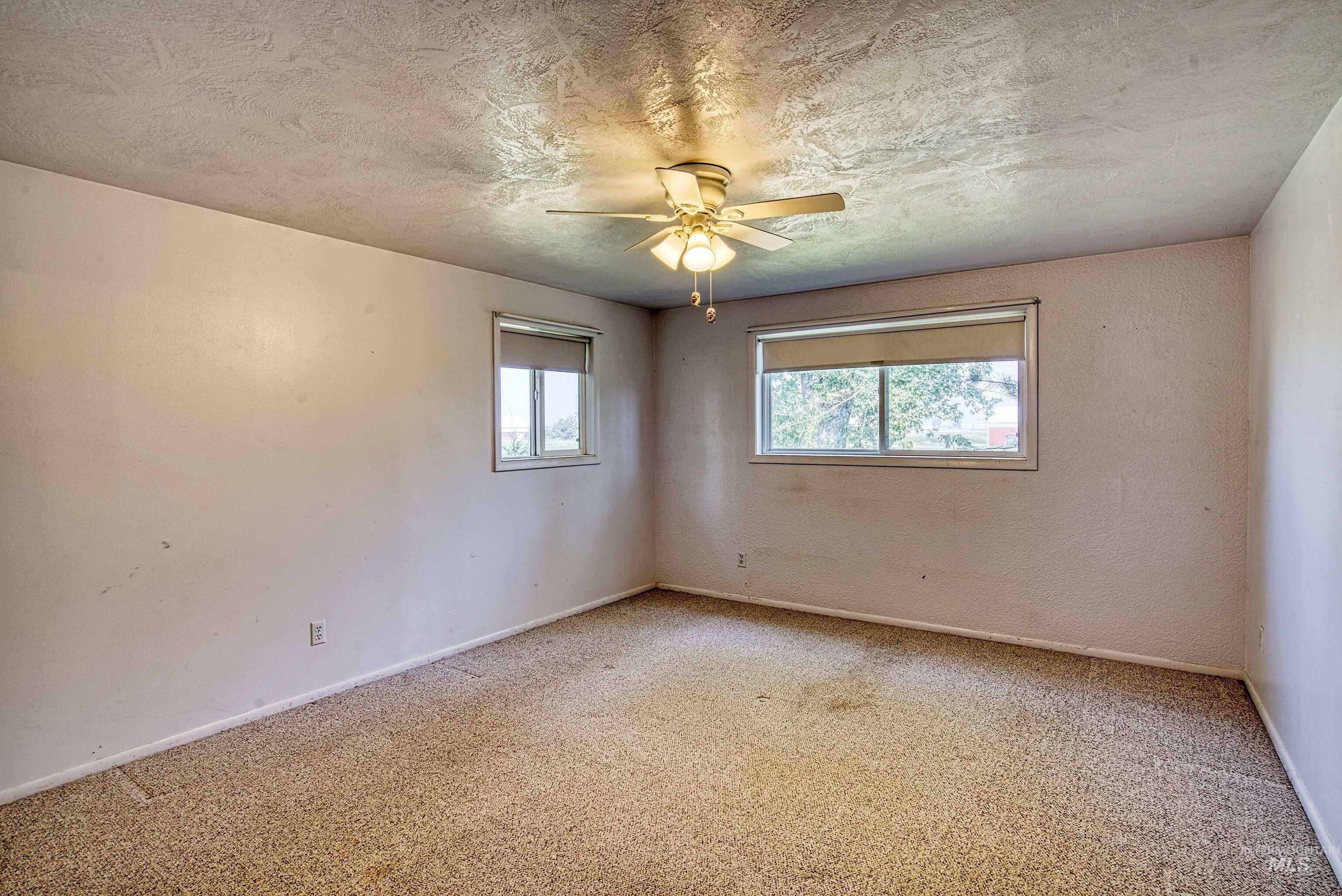 365 Clabby Road, Weiser, Idaho 83672, 3 Bedrooms, 3 Bathrooms, Residential For Sale, Price $450,000,MLS 98996537