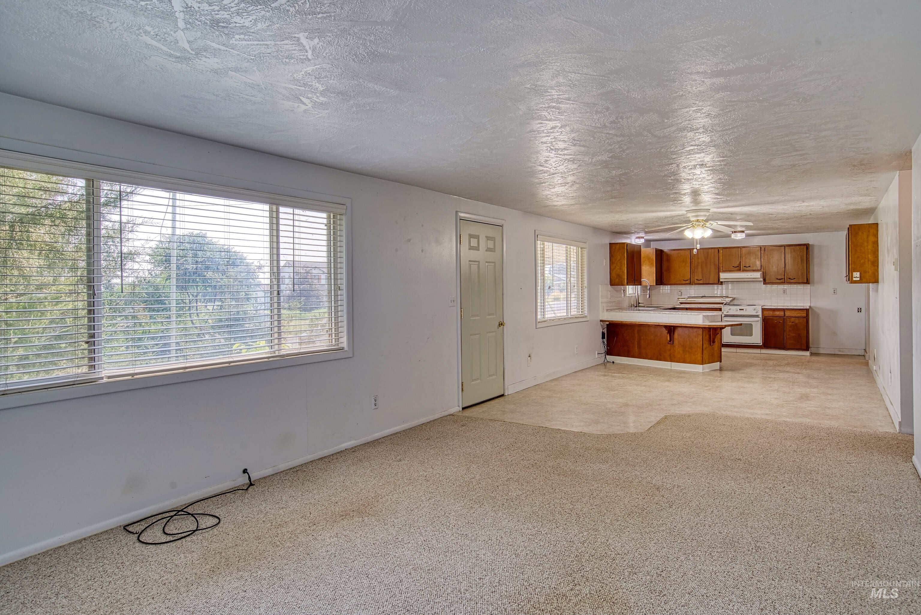 365 Clabby Road, Weiser, Idaho 83672, 3 Bedrooms, 3 Bathrooms, Residential For Sale, Price $450,000,MLS 98996537