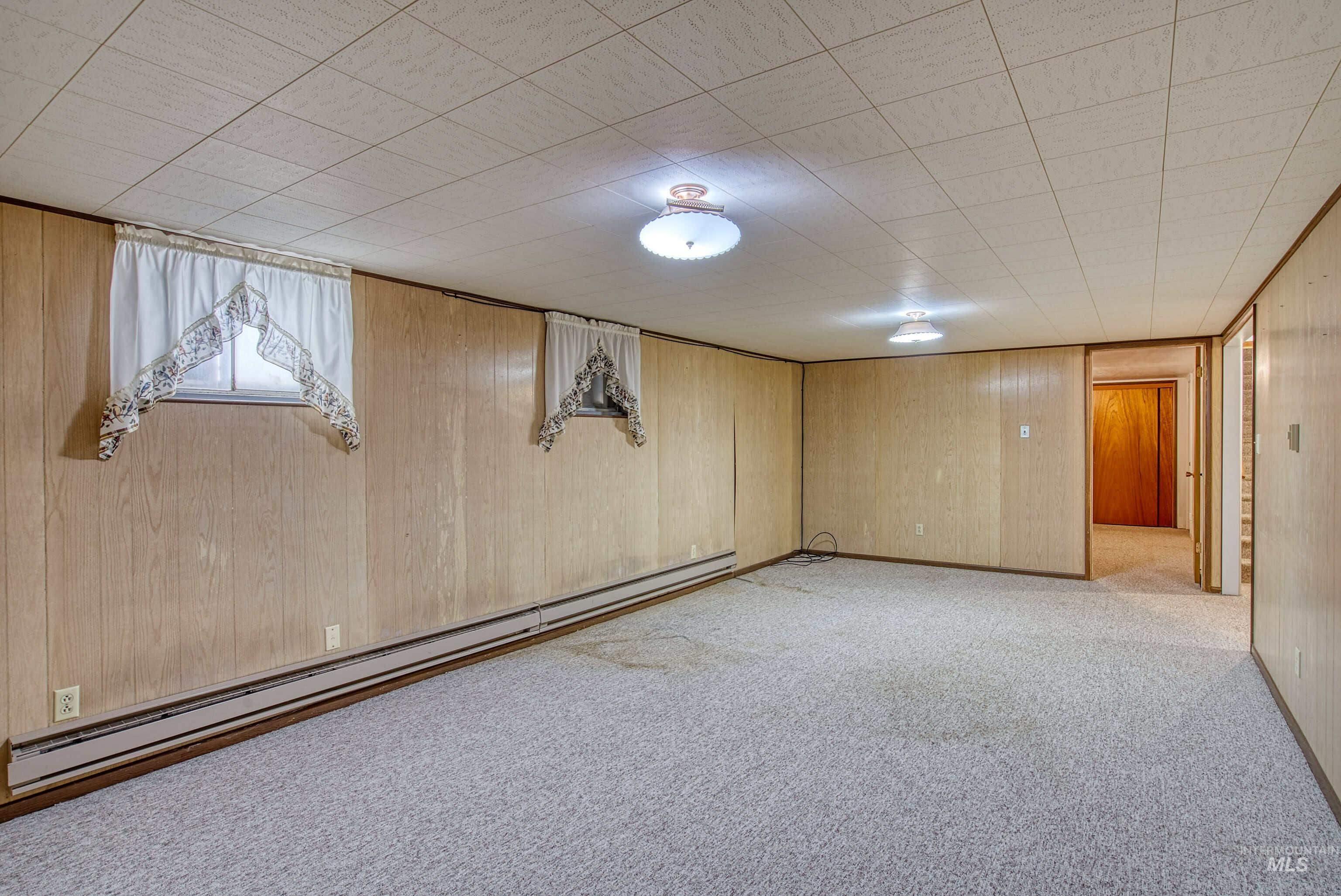 365 Clabby Road, Weiser, Idaho 83672, 3 Bedrooms, 3 Bathrooms, Residential For Sale, Price $450,000,MLS 98996537