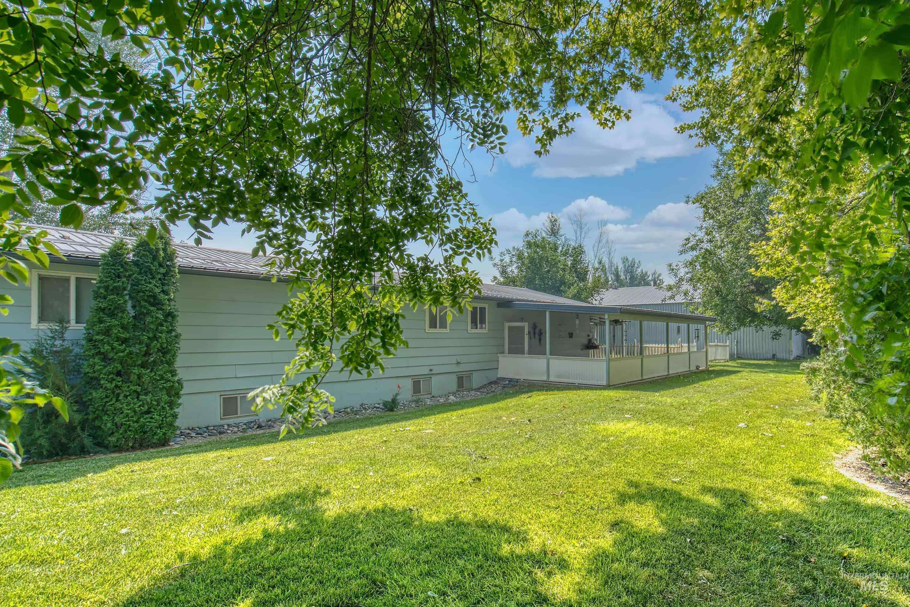 365 Clabby Road, Weiser, Idaho 83672, 3 Bedrooms, 3 Bathrooms, Residential For Sale, Price $450,000,MLS 98996537