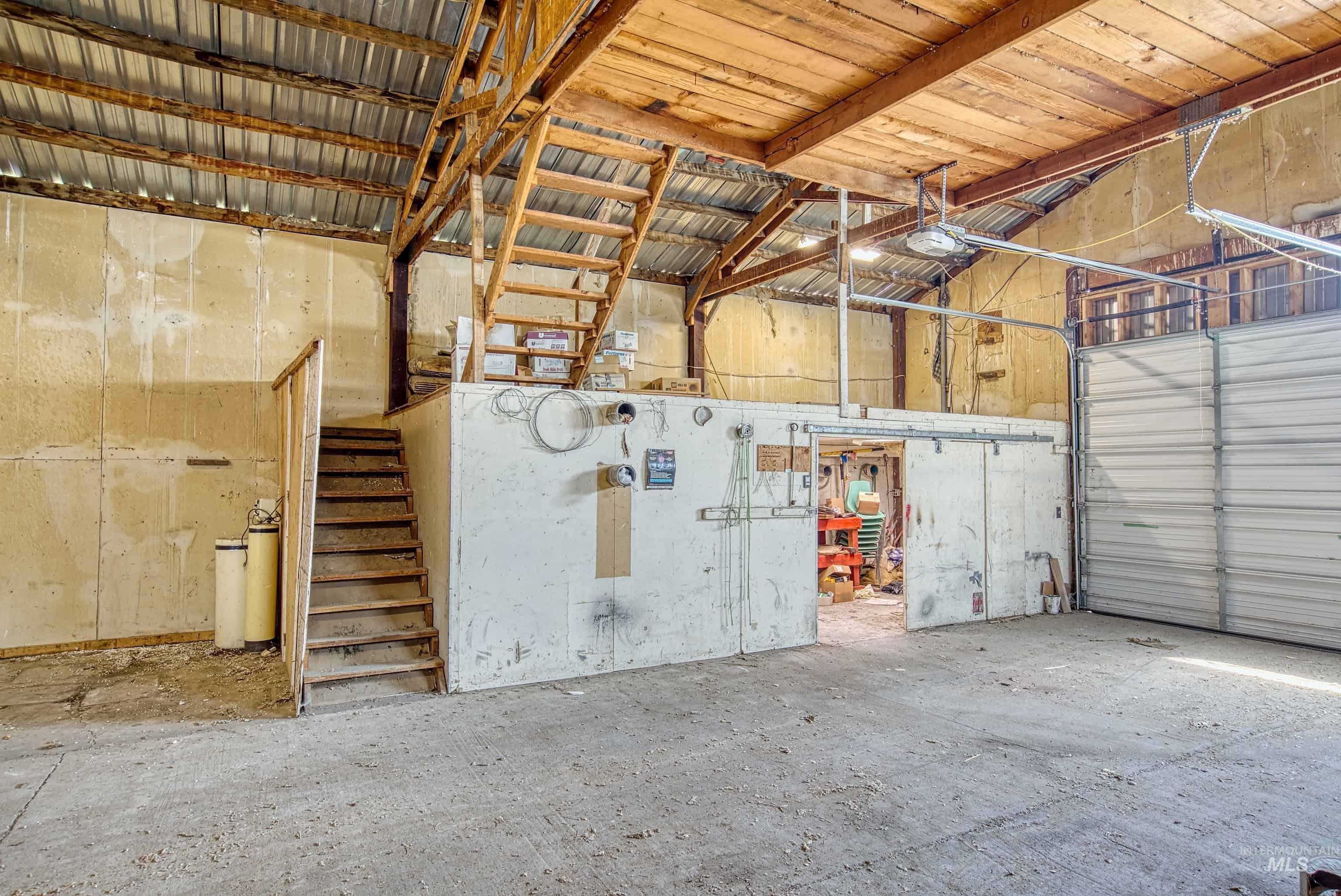 365 Clabby Road, Weiser, Idaho 83672, 3 Bedrooms, 3 Bathrooms, Residential For Sale, Price $450,000,MLS 98996537
