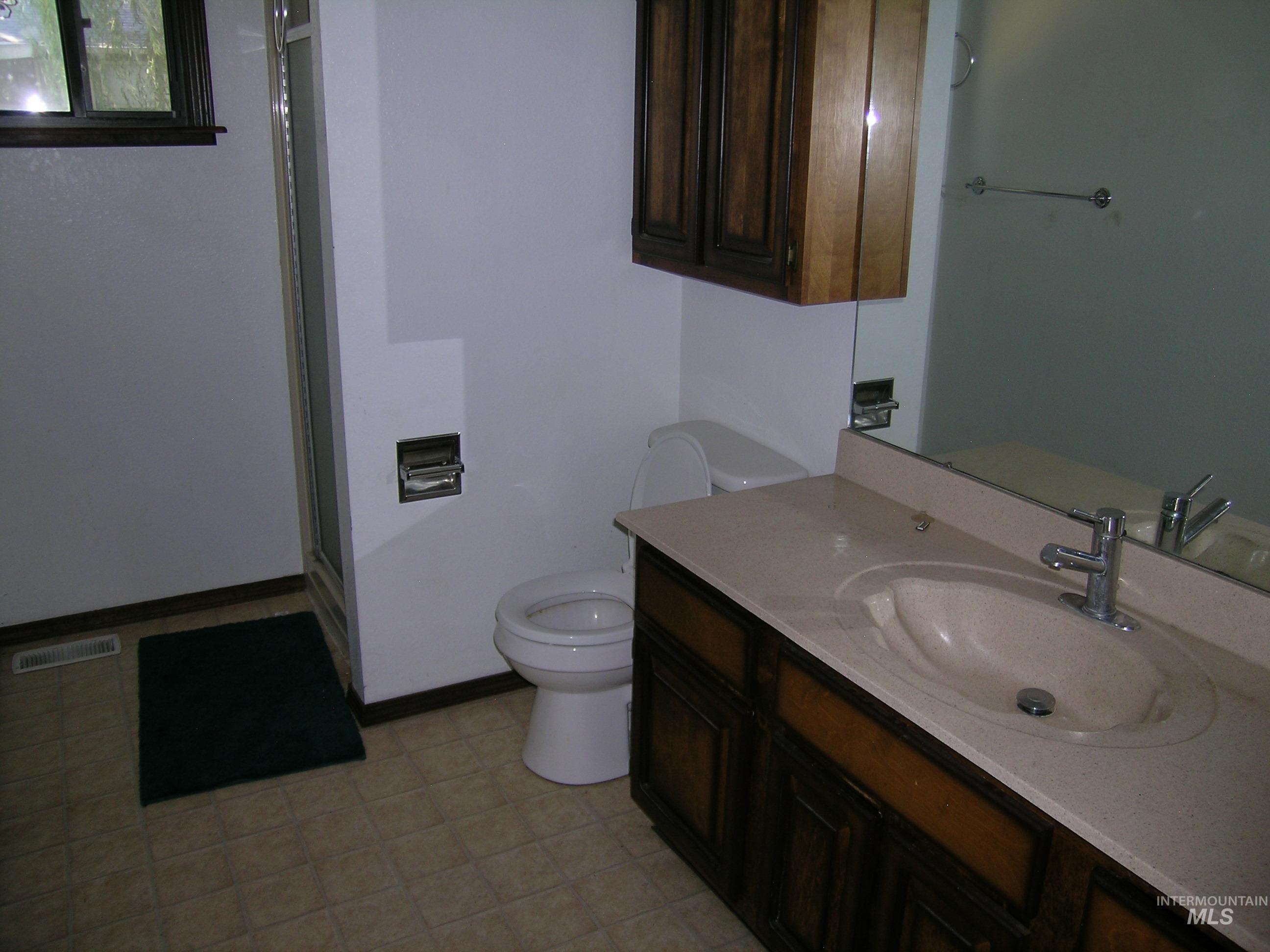 14072 Donald Dr, Nampa, Idaho 83651, 3 Bedrooms, 2.5 Bathrooms, Residential For Sale, Price $369,900,MLS 98996540