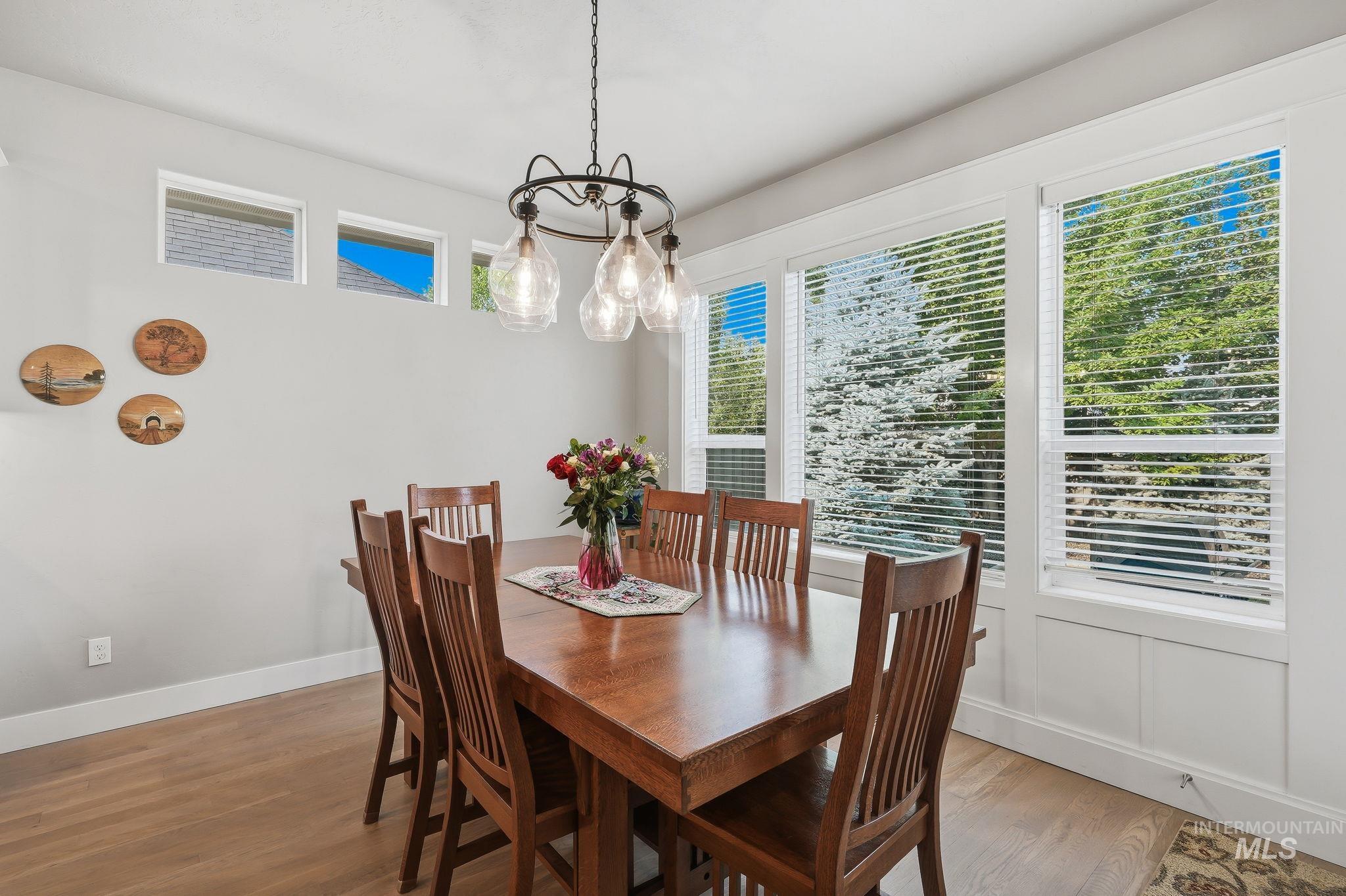 5745 S Stockport Ave, Meridian, Idaho 83642, 3 Bedrooms, 2 Bathrooms, Residential For Sale, Price $685,000,MLS 98996542