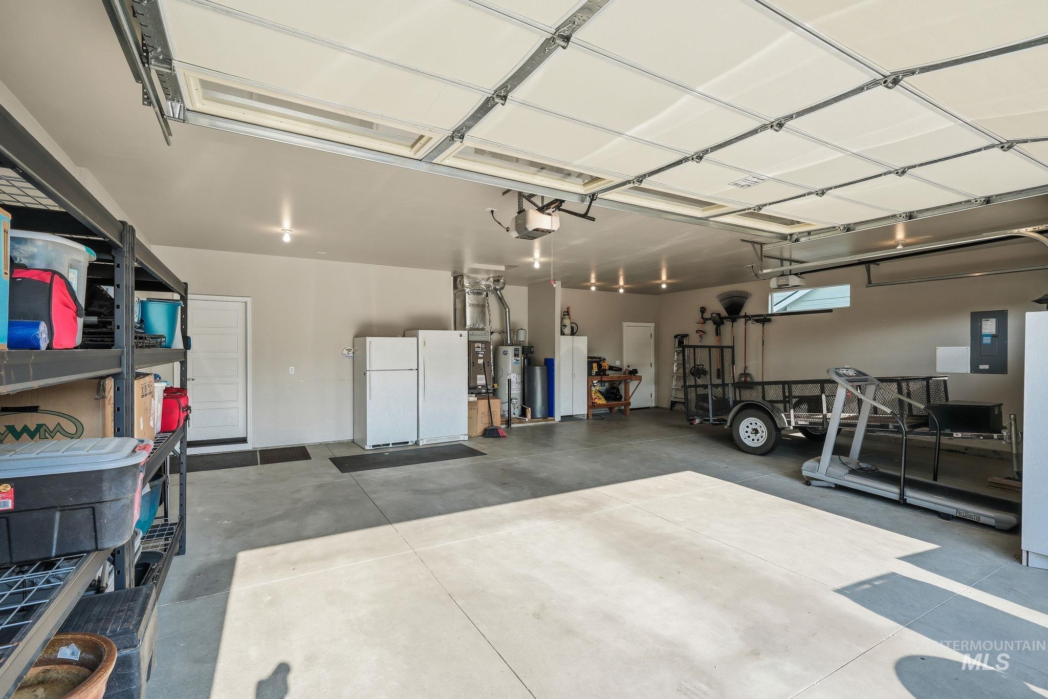5745 S Stockport Ave, Meridian, Idaho 83642, 3 Bedrooms, 2 Bathrooms, Residential For Sale, Price $685,000,MLS 98996542