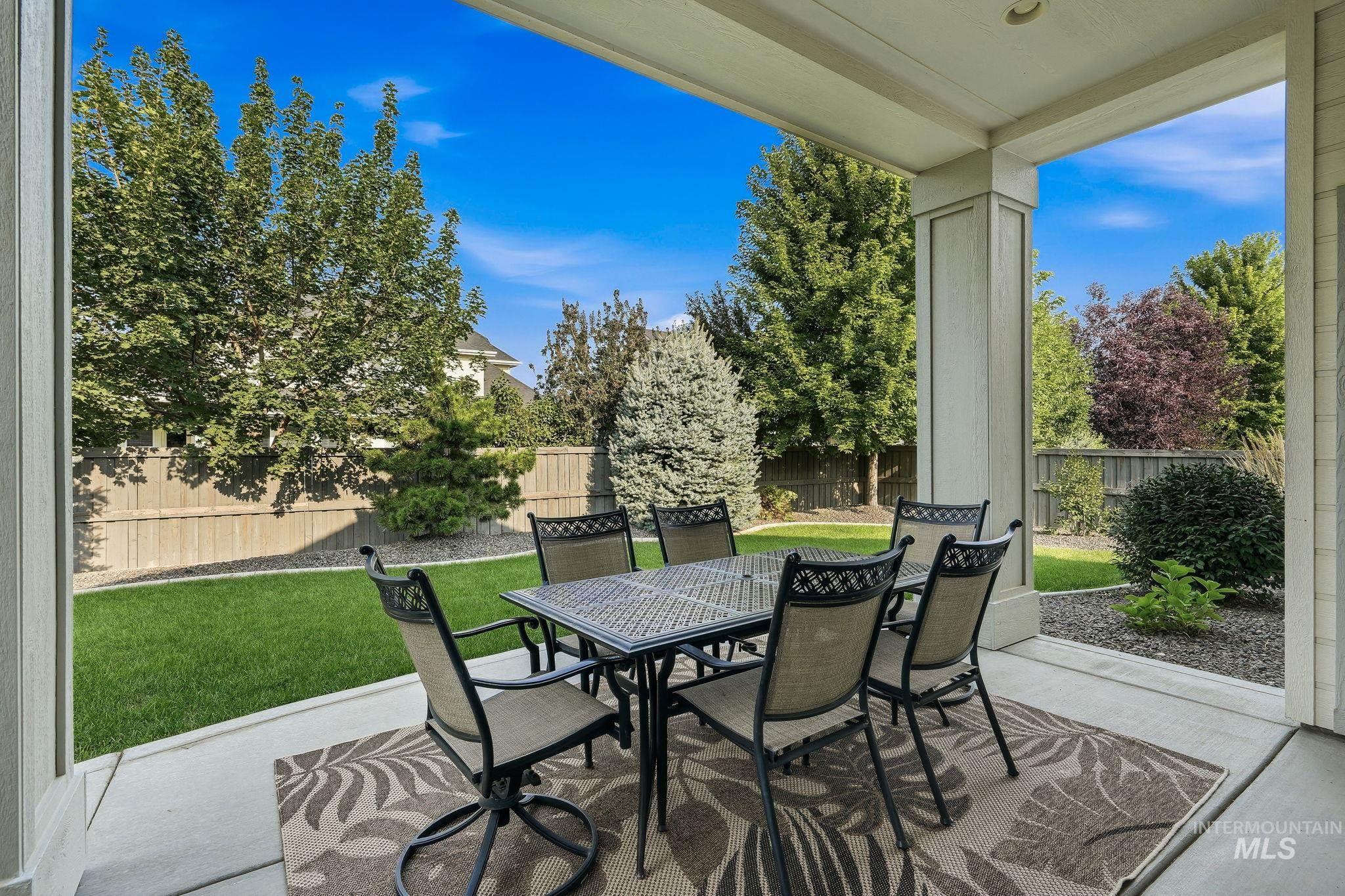 5745 S Stockport Ave, Meridian, Idaho 83642, 3 Bedrooms, 2 Bathrooms, Residential For Sale, Price $685,000,MLS 98996542