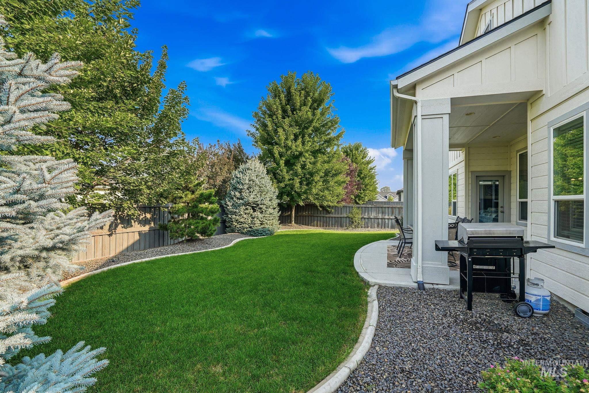 5745 S Stockport Ave, Meridian, Idaho 83642, 3 Bedrooms, 2 Bathrooms, Residential For Sale, Price $685,000,MLS 98996542