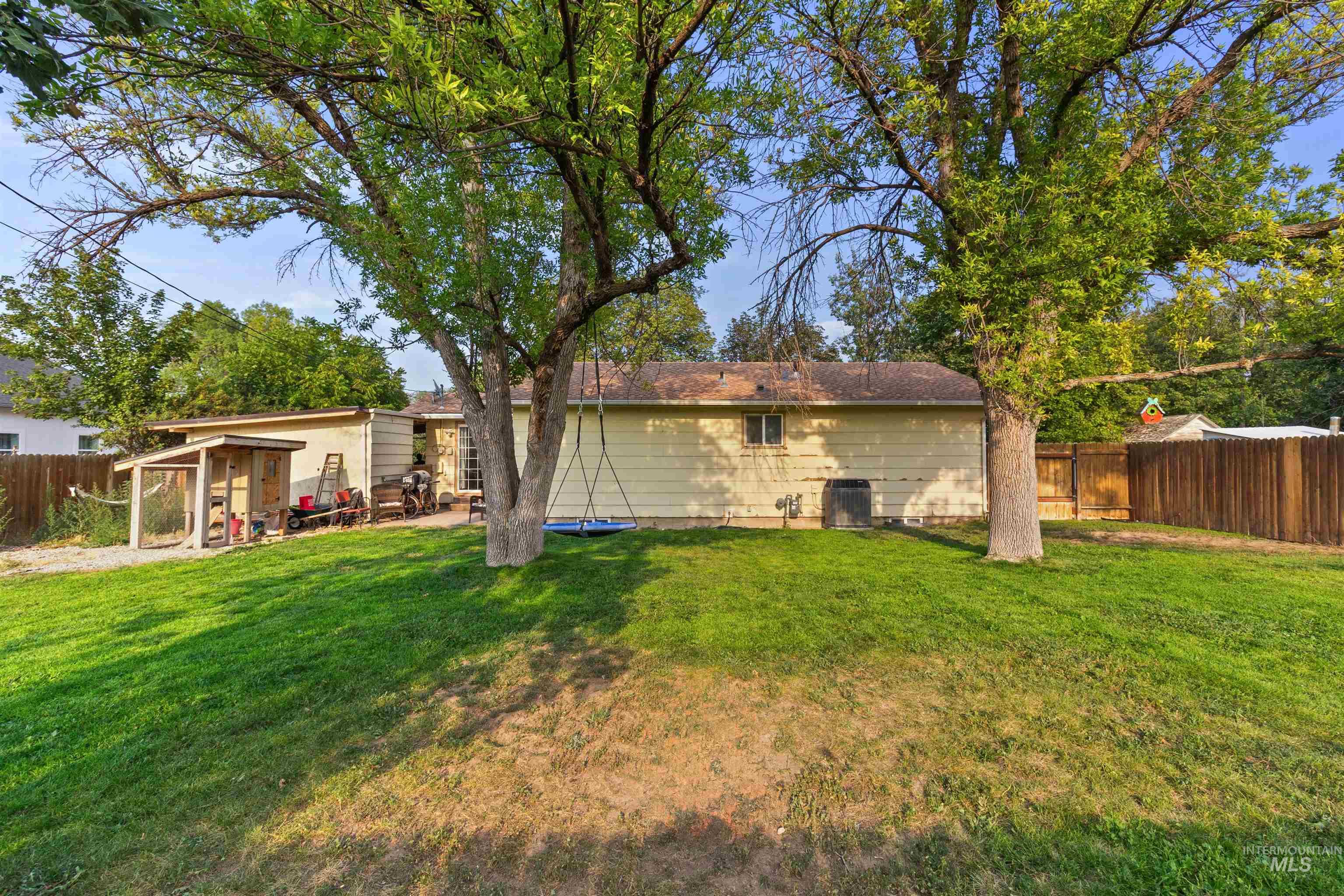 367 Birch Street South, Kimberly, Idaho 83341, 3 Bedrooms, 2 Bathrooms, Residential For Sale, Price $335,000,MLS 98996544