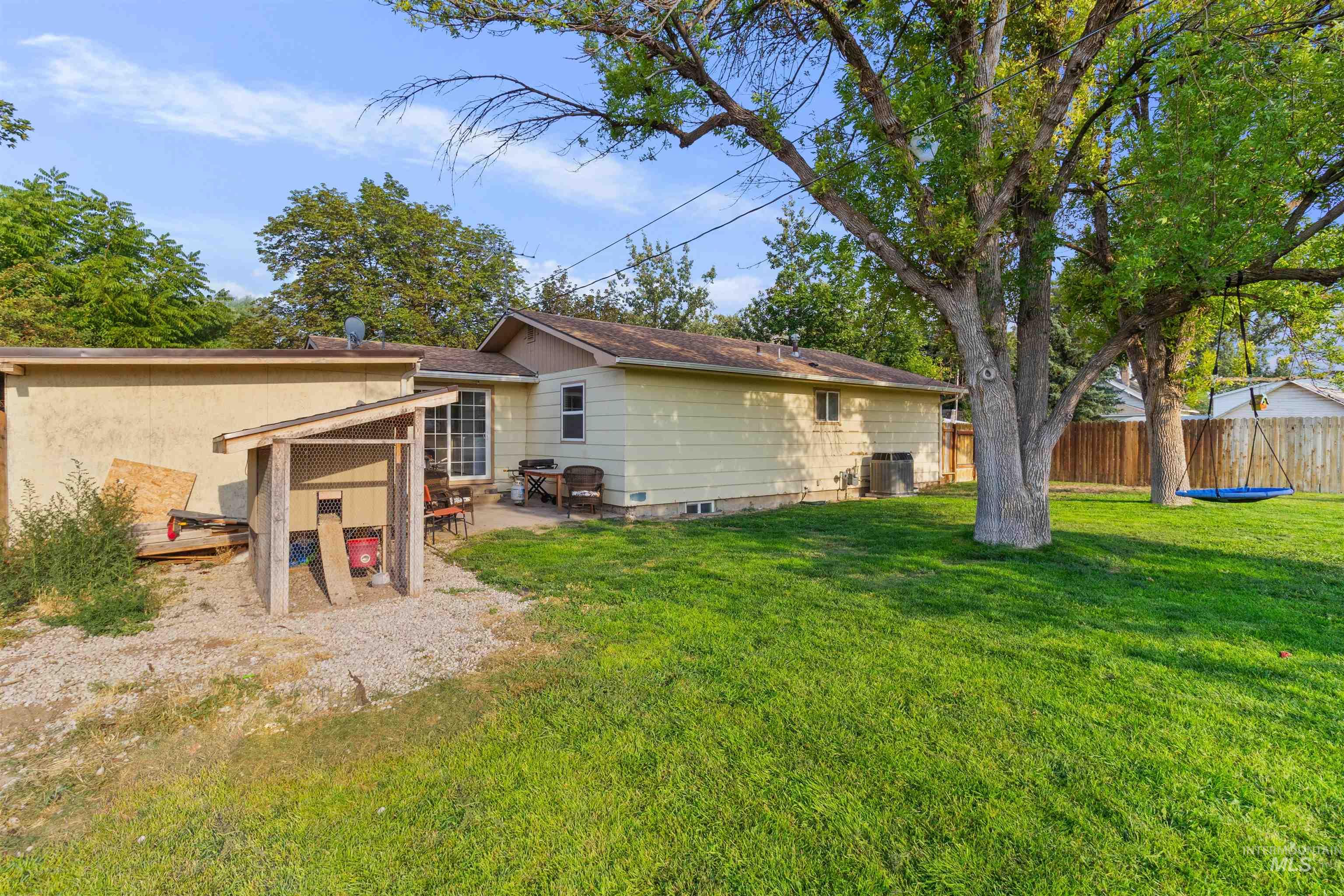 367 Birch Street South, Kimberly, Idaho 83341, 3 Bedrooms, 2 Bathrooms, Residential For Sale, Price $335,000,MLS 98996544