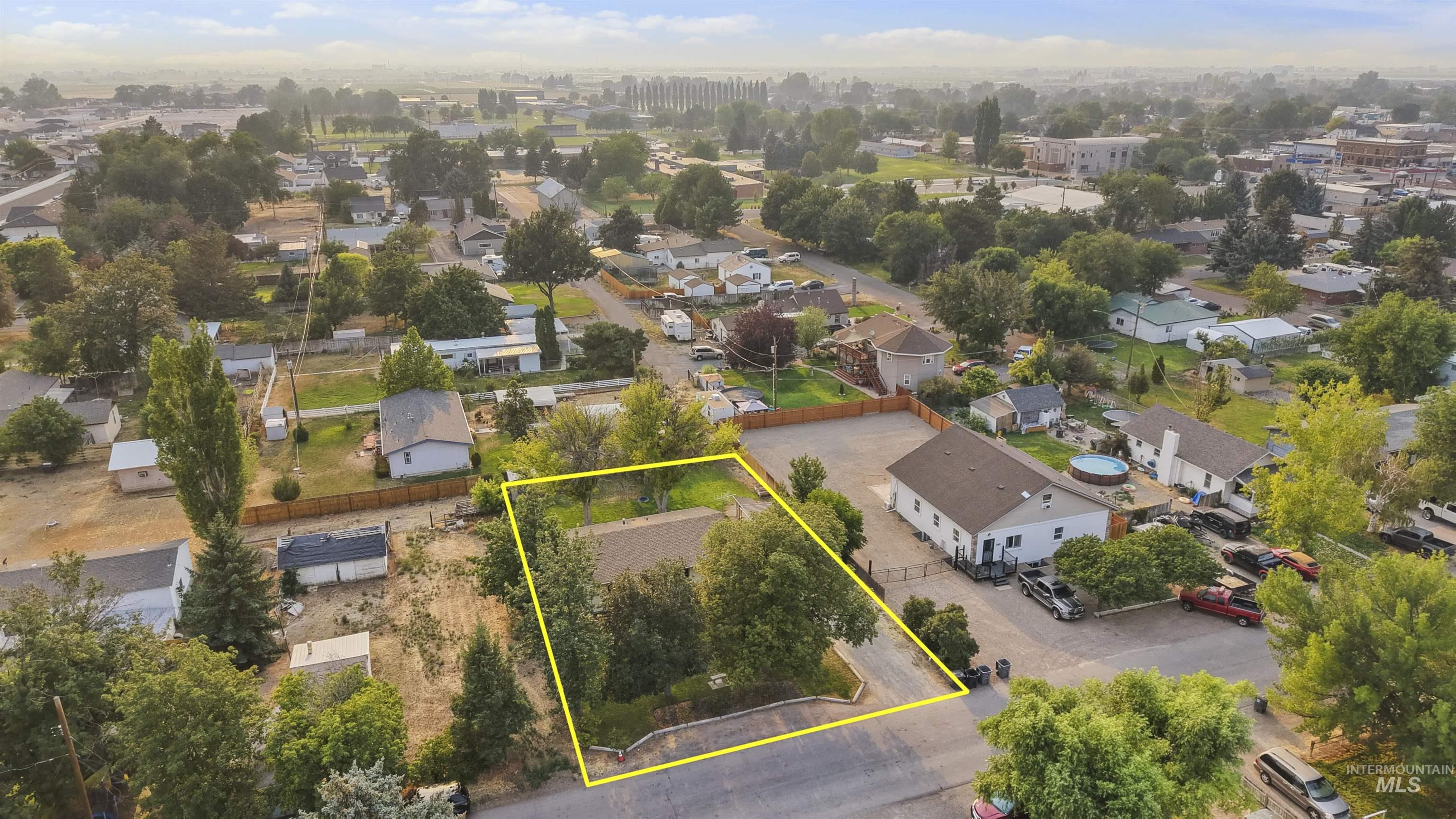 367 Birch Street South, Kimberly, Idaho 83341, 3 Bedrooms, 2 Bathrooms, Residential For Sale, Price $335,000,MLS 98996544