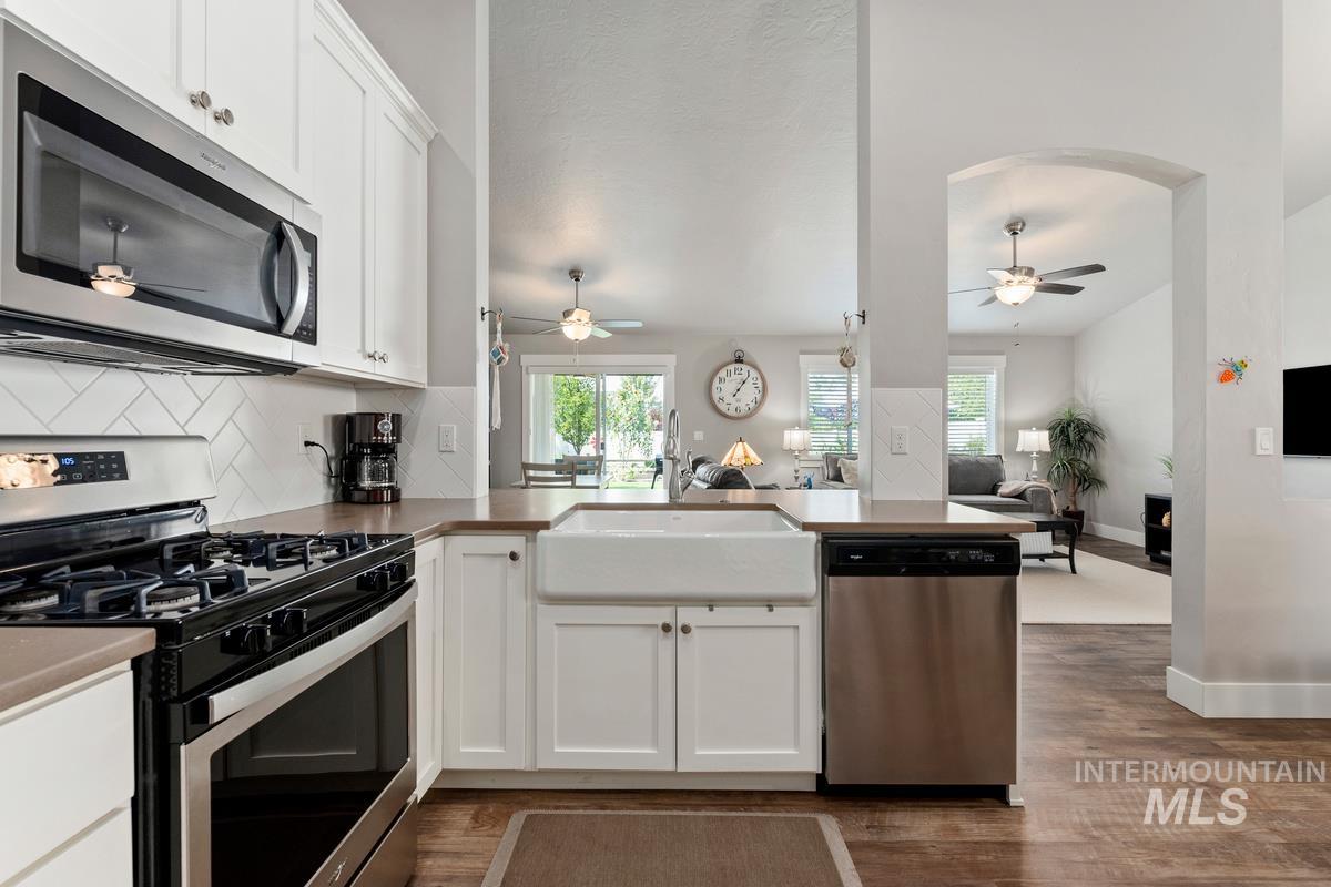 4693 N Mallorca Way, Meridian, Idaho 83646, 3 Bedrooms, 2 Bathrooms, Residential For Sale, Price $479,900,MLS 98996545