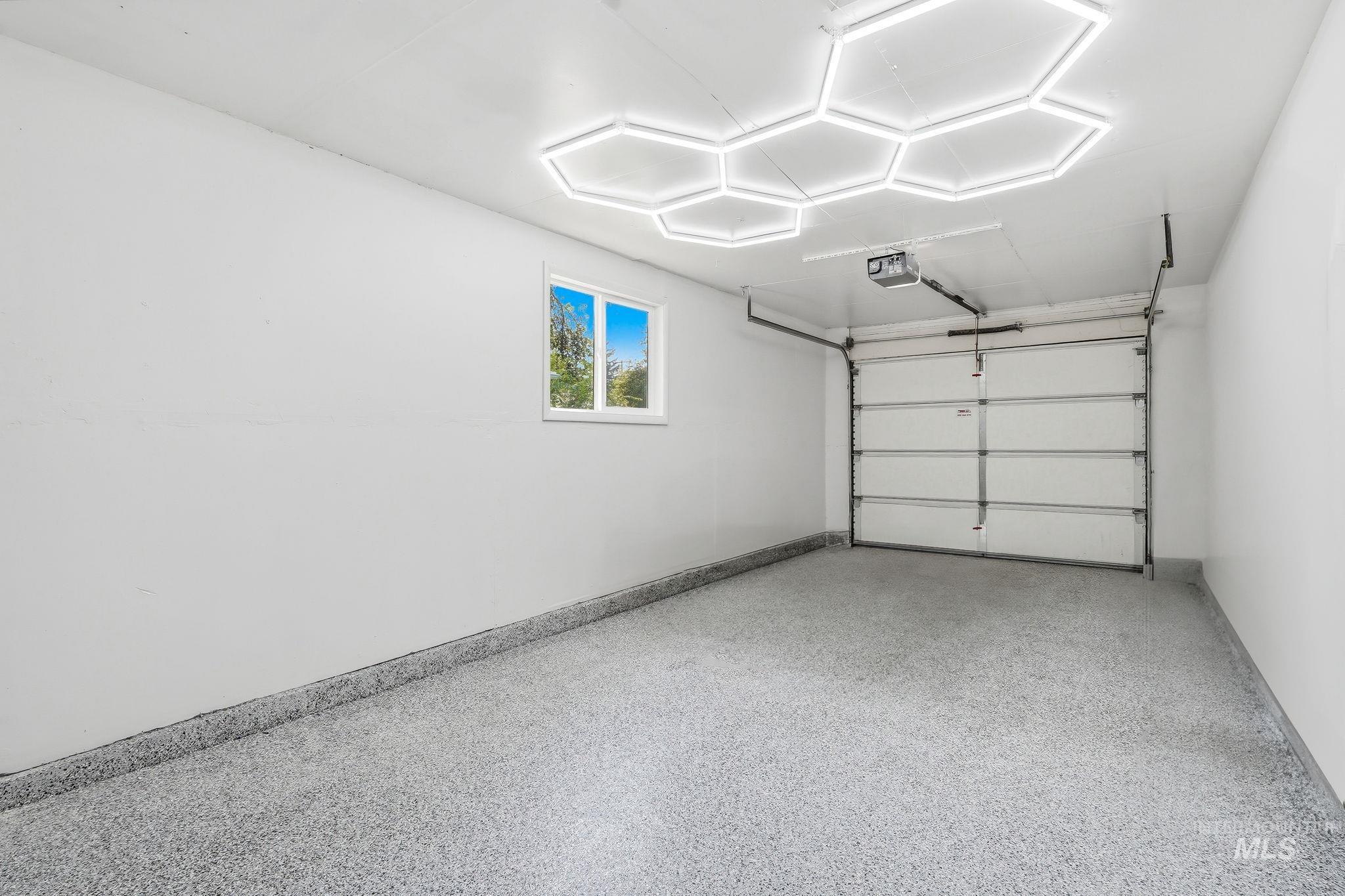 108 N Rowena St, Nampa, Idaho 83651, 4 Bedrooms, 2 Bathrooms, Residential For Sale, Price $425,000,MLS 98996546