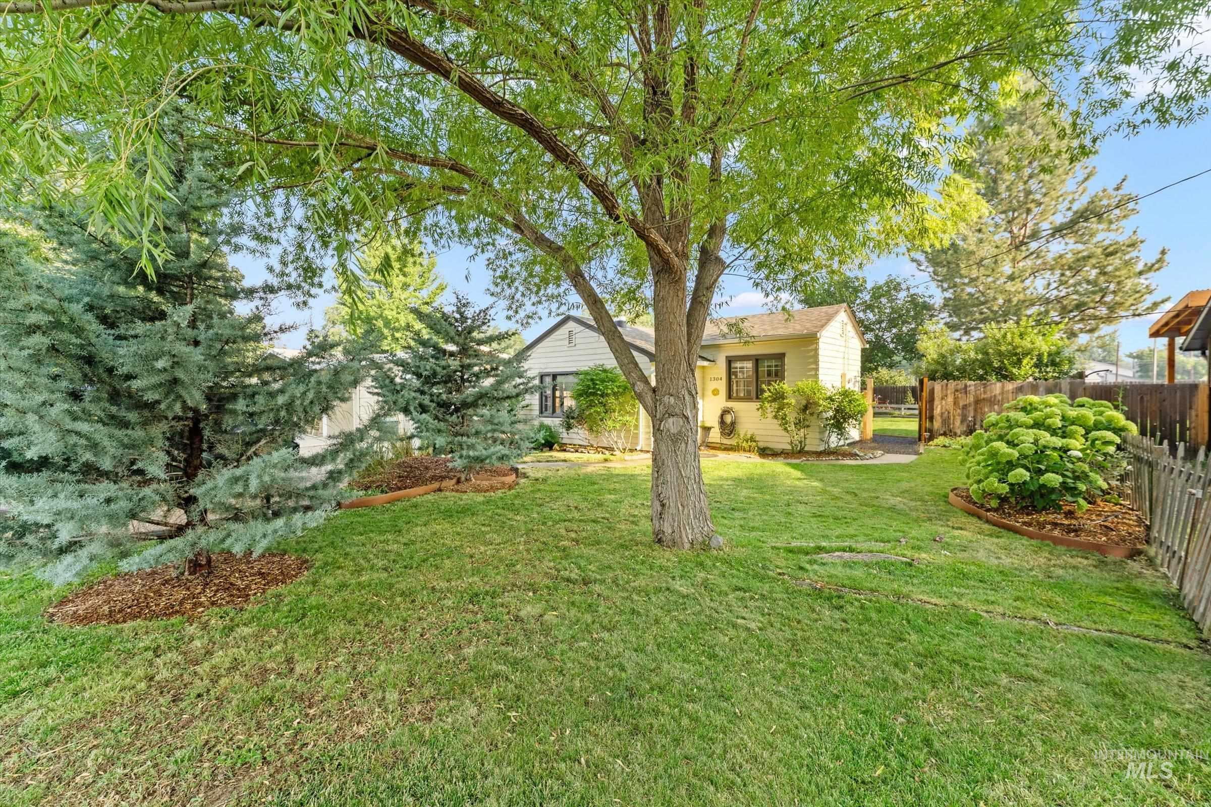 1304 W Targee, Boise, Idaho 83706, 1 Bedroom, 1 Bathroom, Residential For Sale, Price $489,000,MLS 98996549