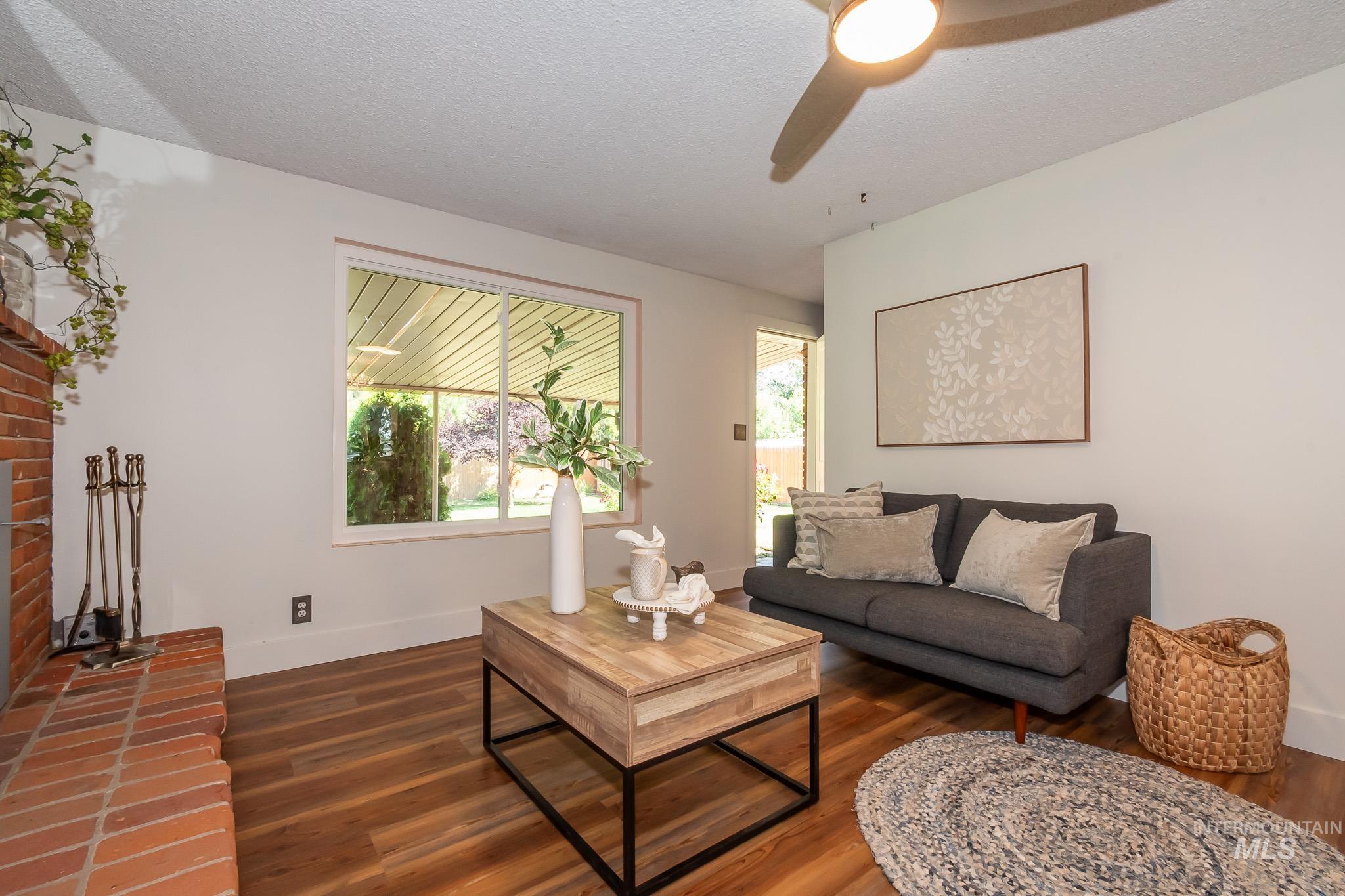 3706 W Clement Rd, Boise, Idaho 83704, 4 Bedrooms, 2.5 Bathrooms, Residential For Sale, Price $520,000,MLS 98996550