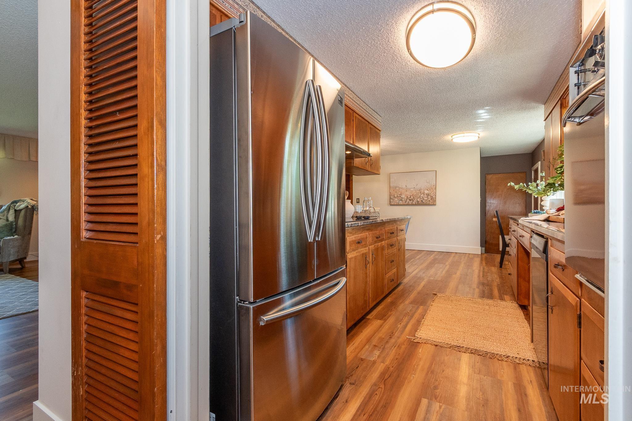 3706 W Clement Rd, Boise, Idaho 83704, 4 Bedrooms, 2.5 Bathrooms, Residential For Sale, Price $520,000,MLS 98996550