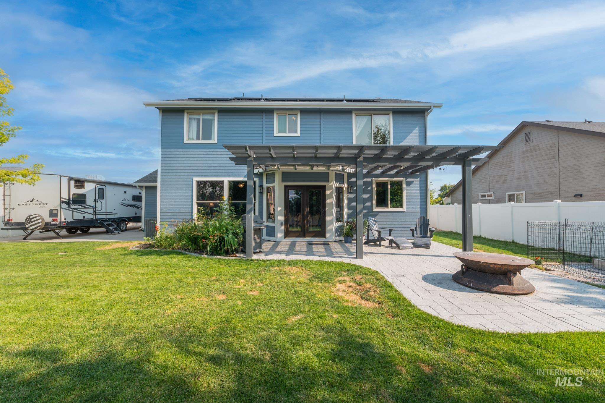 1031 Park Ave, Kimberly, Idaho 83341, 4 Bedrooms, 2.5 Bathrooms, Residential For Sale, Price $559,900,MLS 98996553