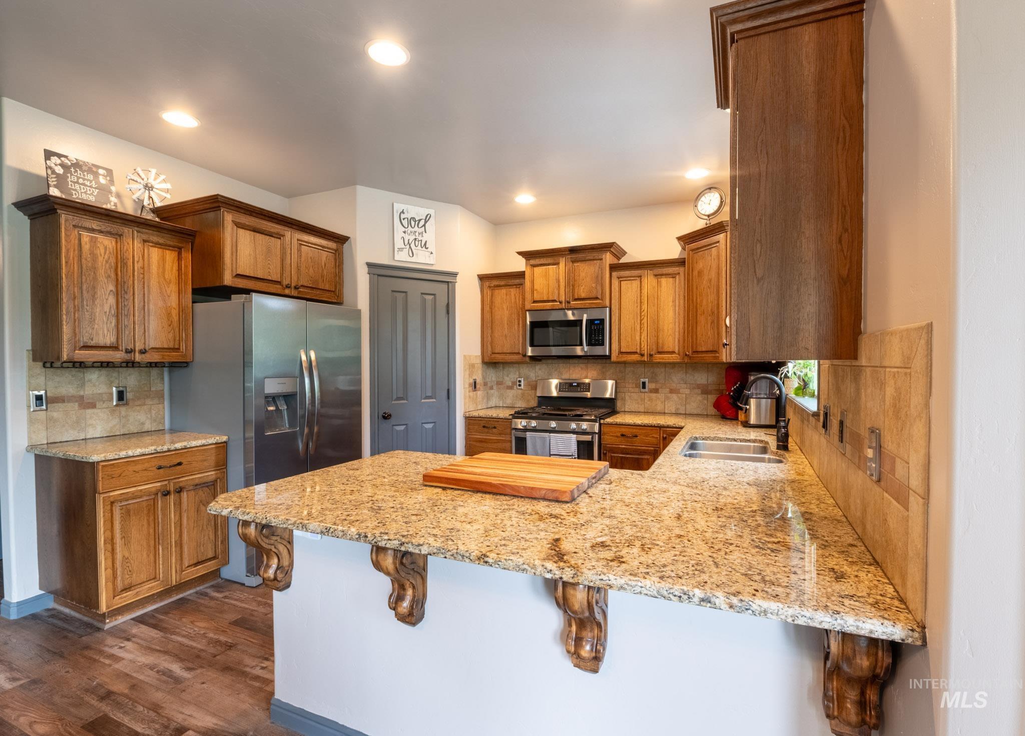 1031 Park Ave, Kimberly, Idaho 83341, 4 Bedrooms, 2.5 Bathrooms, Residential For Sale, Price $544,900,MLS 98996553
