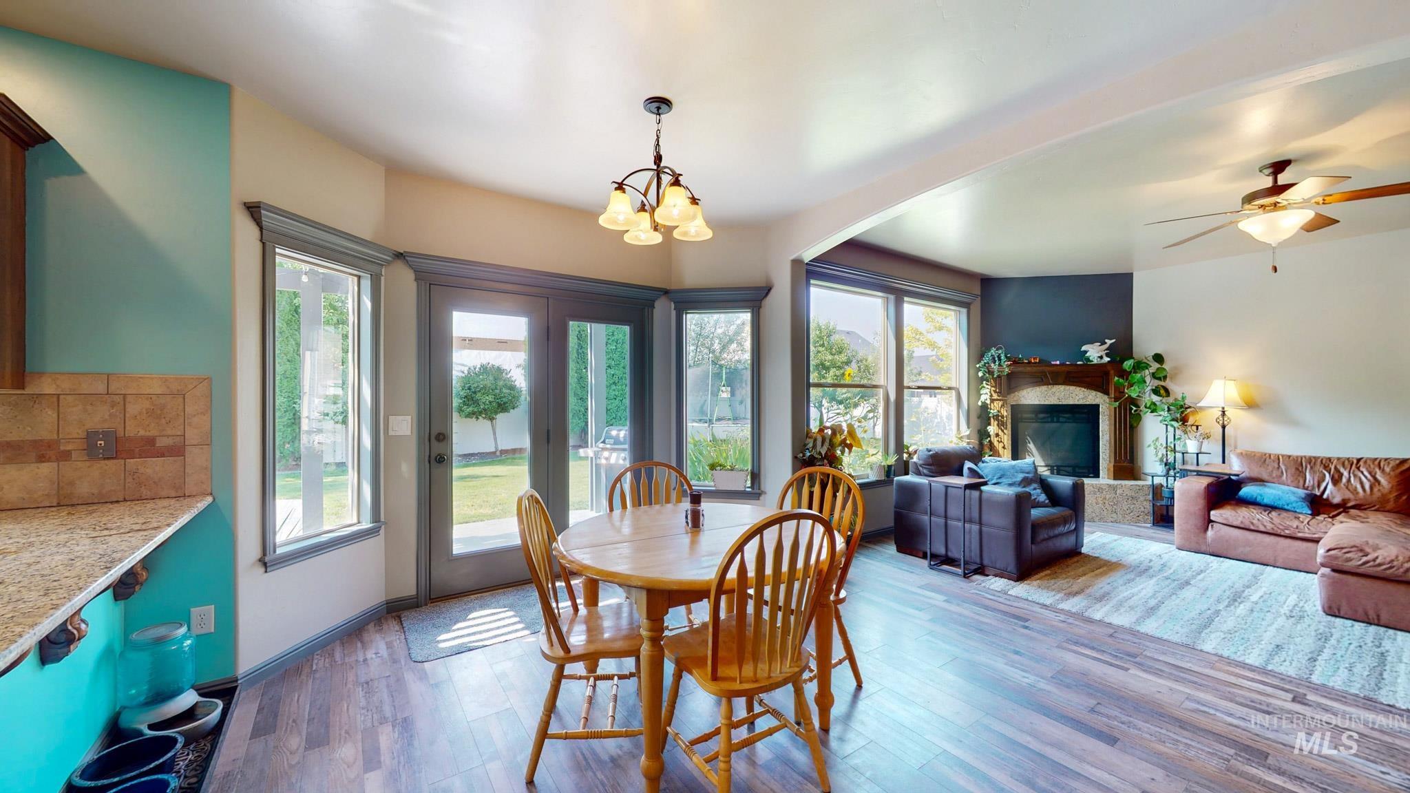 1031 Park Ave, Kimberly, Idaho 83341, 4 Bedrooms, 2.5 Bathrooms, Residential For Sale, Price $559,900,MLS 98996553