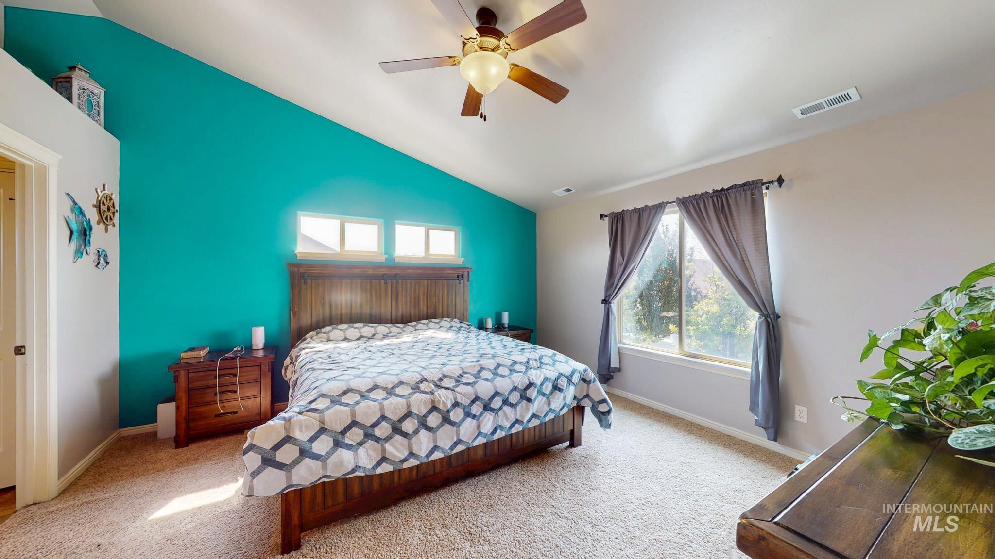 1031 Park Ave, Kimberly, Idaho 83341, 4 Bedrooms, 2.5 Bathrooms, Residential For Sale, Price $559,900,MLS 98996553