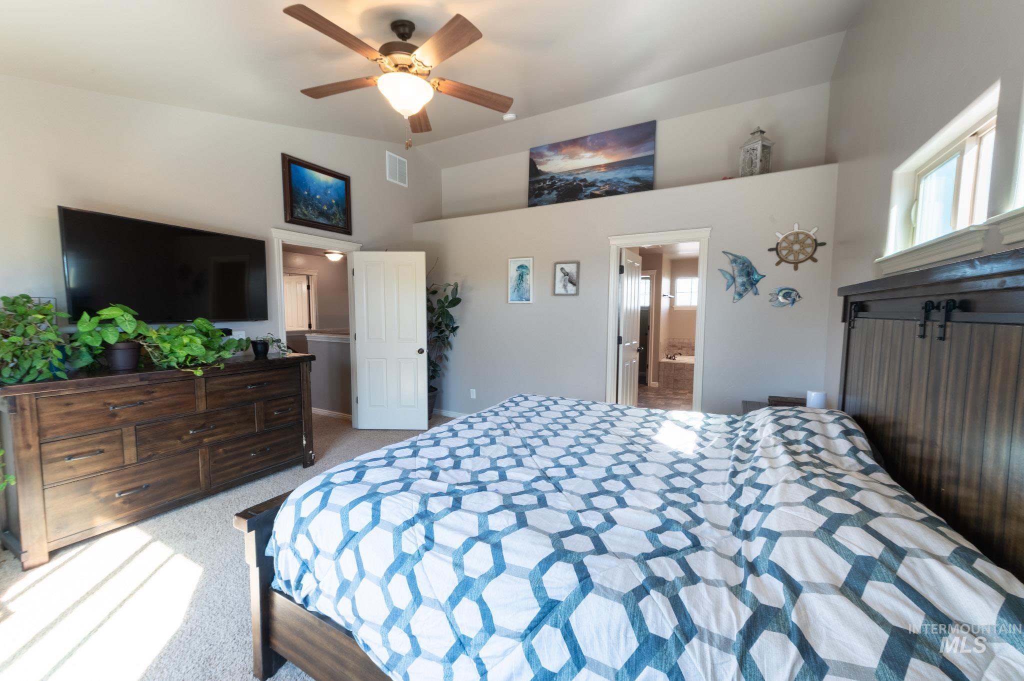 1031 Park Ave, Kimberly, Idaho 83341, 4 Bedrooms, 2.5 Bathrooms, Residential For Sale, Price $544,900,MLS 98996553