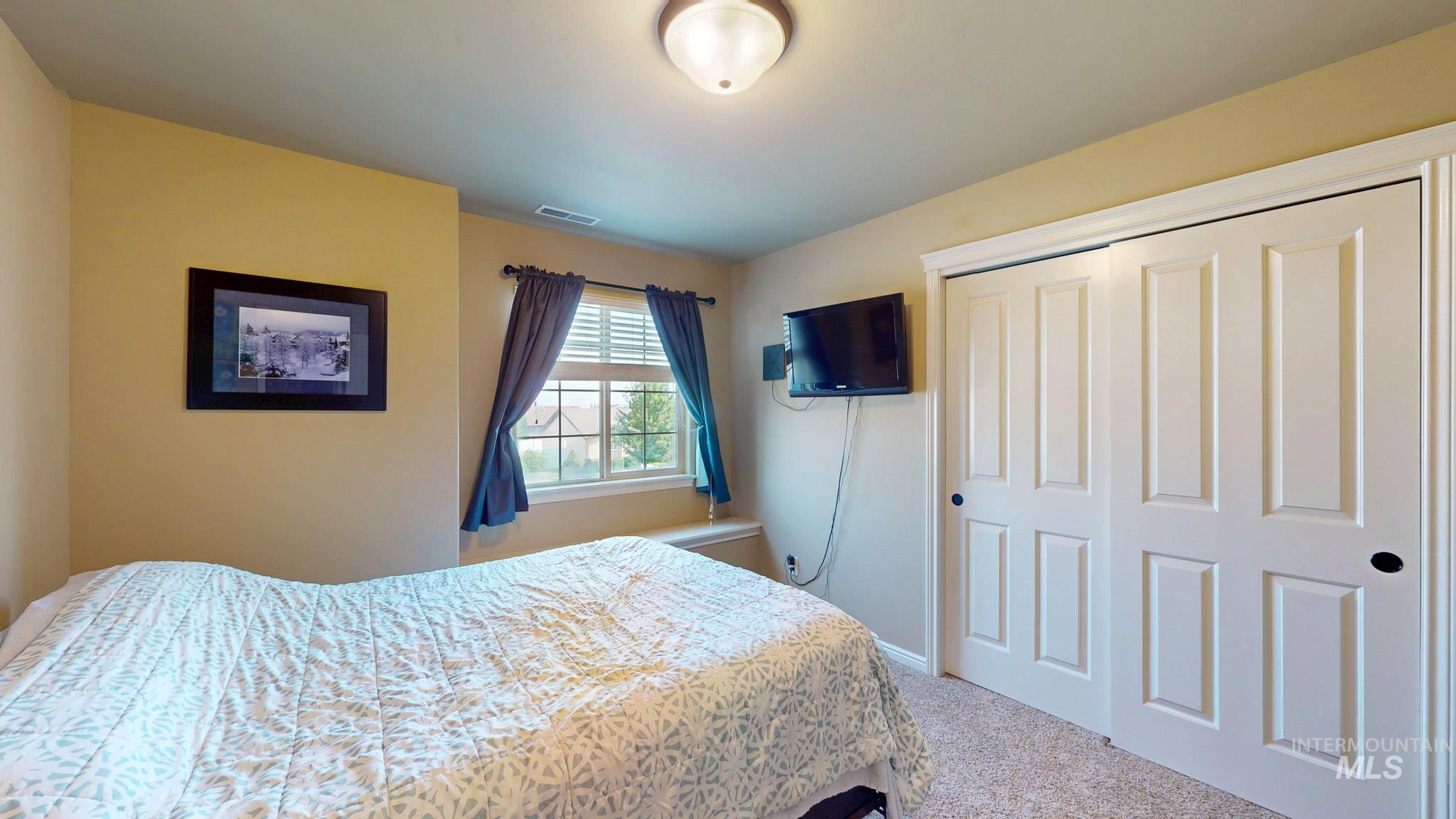 1031 Park Ave, Kimberly, Idaho 83341, 4 Bedrooms, 2.5 Bathrooms, Residential For Sale, Price $559,900,MLS 98996553