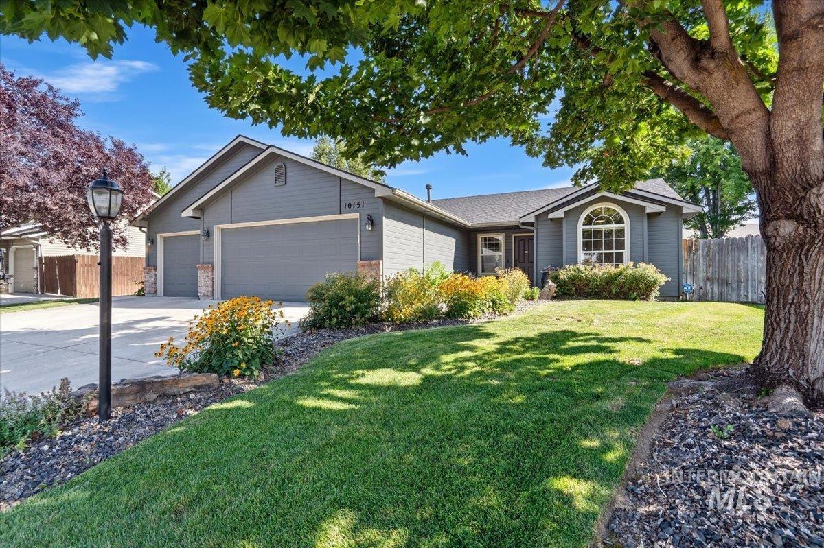 10151 W Antietam Street, Boise, Idaho 83709, 3 Bedrooms, 2 Bathrooms, Residential For Sale, Price $485,000,MLS 98996556