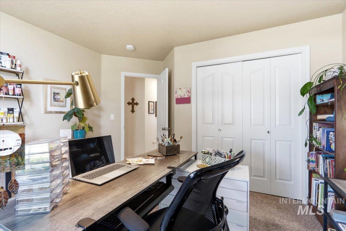 10151 W Antietam Street, Boise, Idaho 83709, 3 Bedrooms, 2 Bathrooms, Residential For Sale, Price $485,000,MLS 98996556