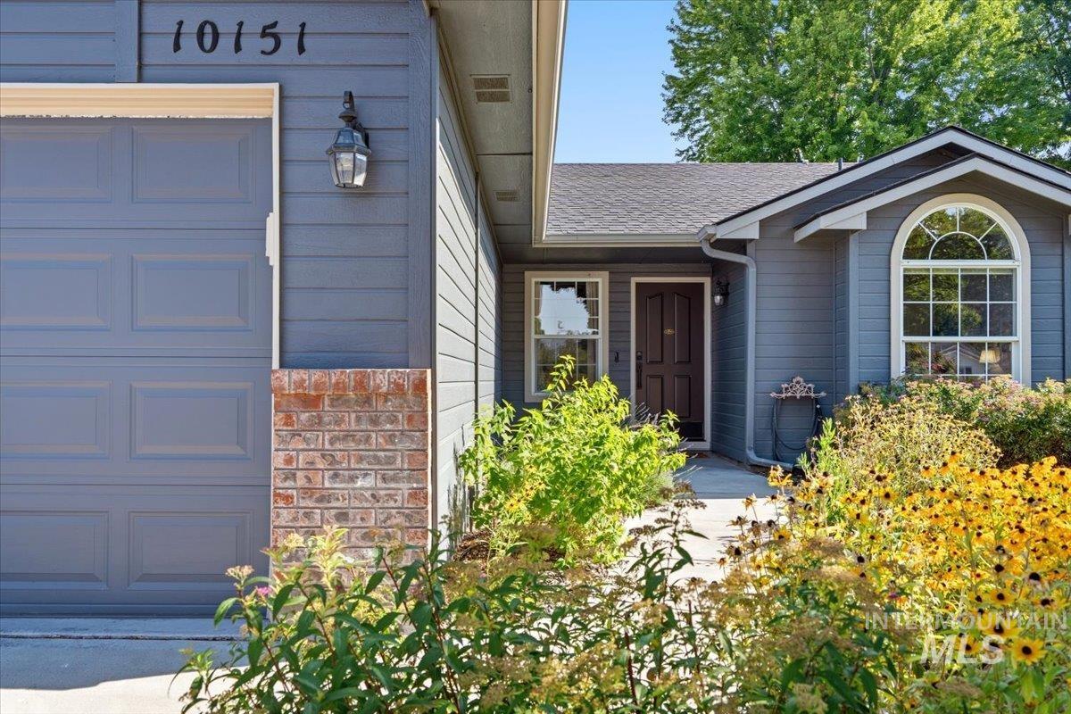 10151 W Antietam Street, Boise, Idaho 83709, 3 Bedrooms, 2 Bathrooms, Residential For Sale, Price $485,000,MLS 98996556