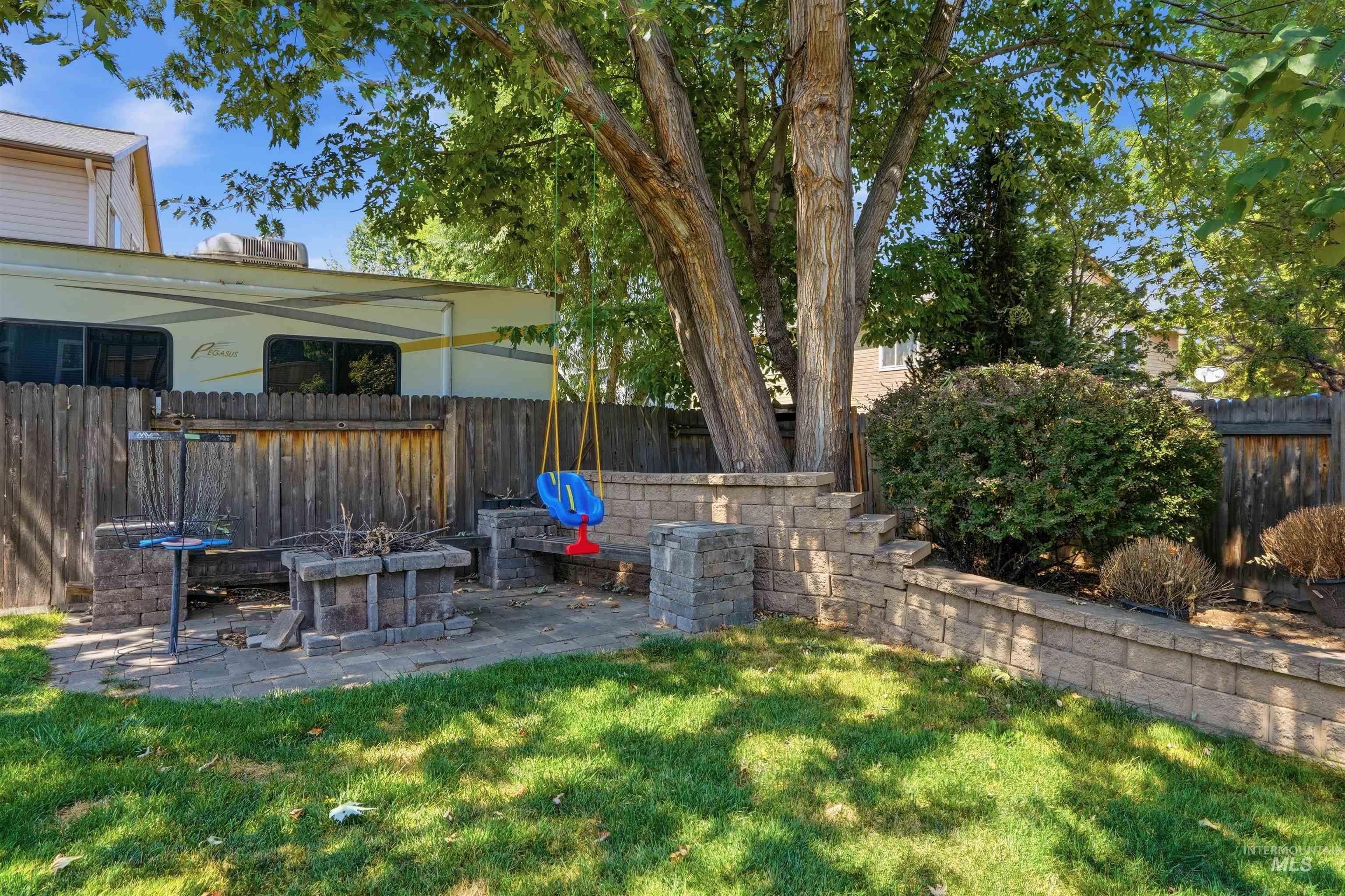 13922 W Dominion Ct, Boise, Idaho 83713, 4 Bedrooms, 3 Bathrooms, Residential For Sale, Price $624,900,MLS 98996557