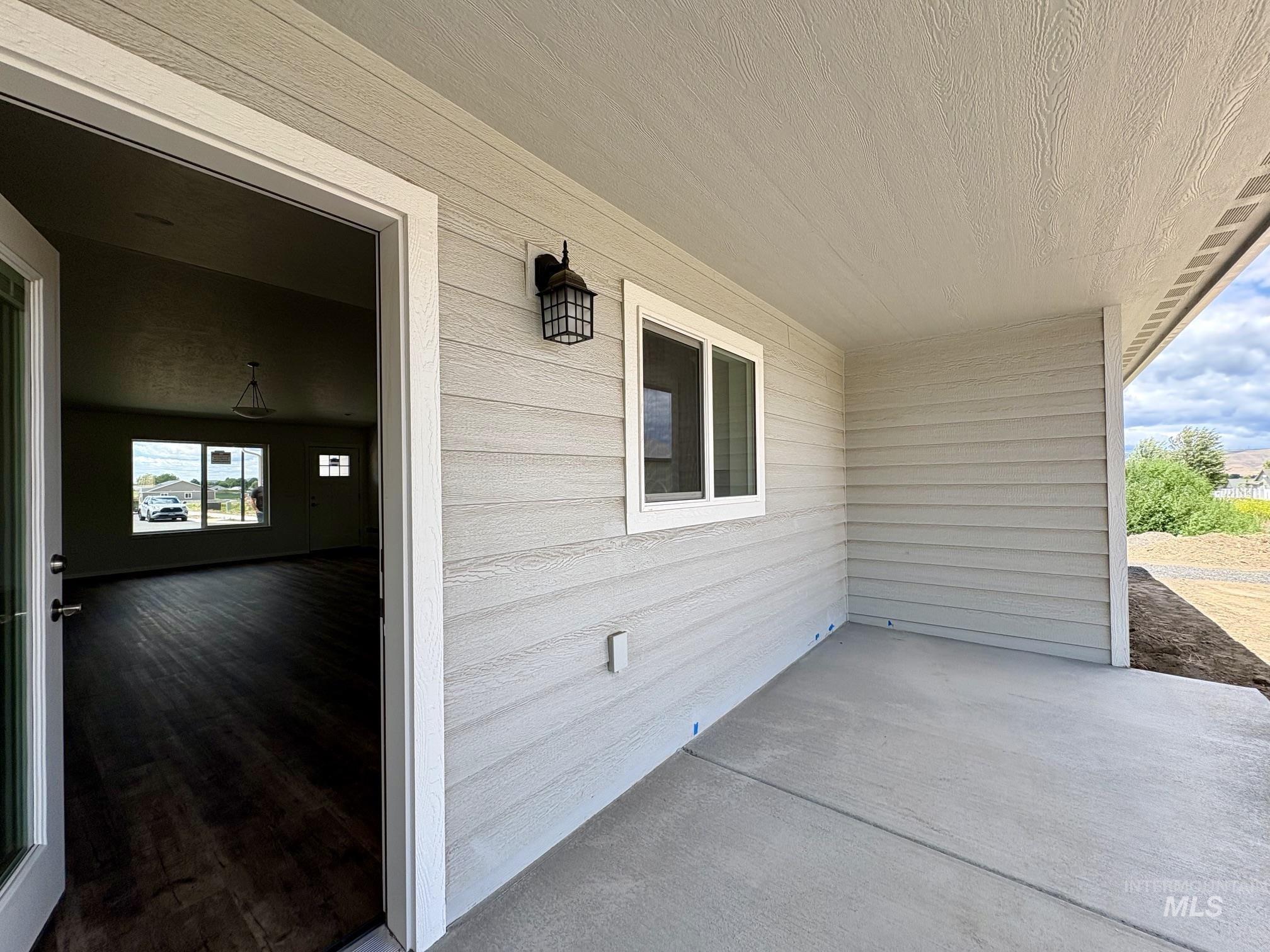 2604 Cache Creek Ct, Clarkston, Washington 99403, 3 Bedrooms, 2 Bathrooms, Residential For Sale, Price $369,900,MLS 98996560