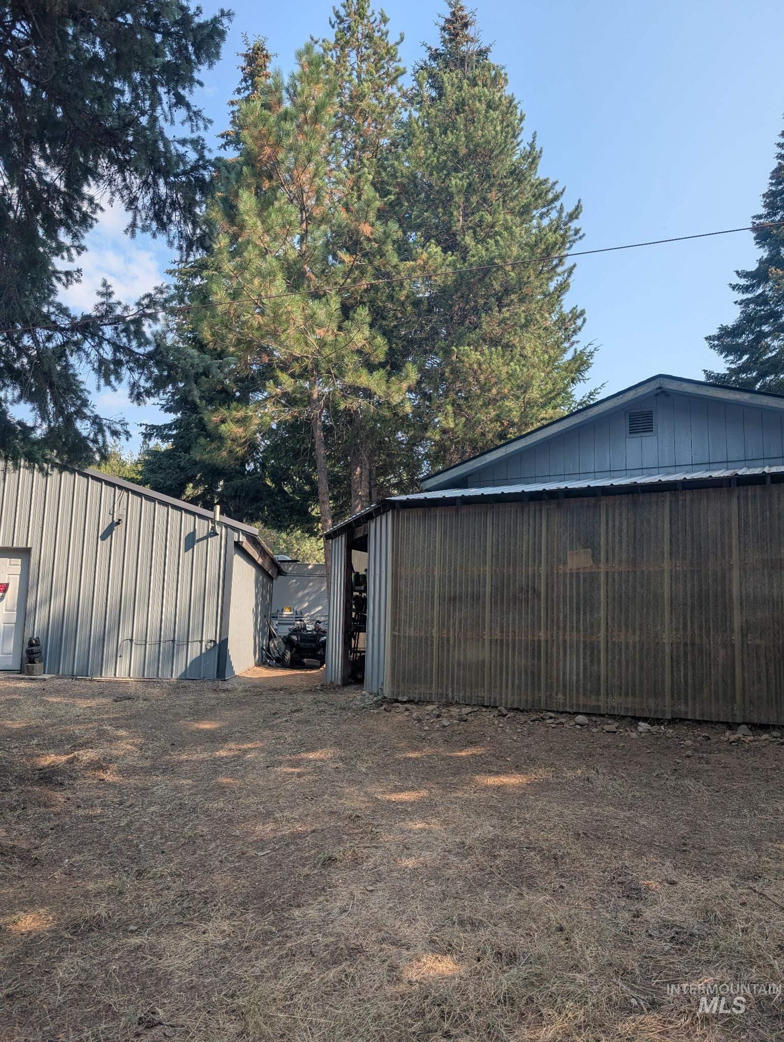 8700 E Morning Glory, Athol, Idaho 83801, 3 Bedrooms, 2 Bathrooms, Residential For Sale, Price $774,900,MLS 98996565