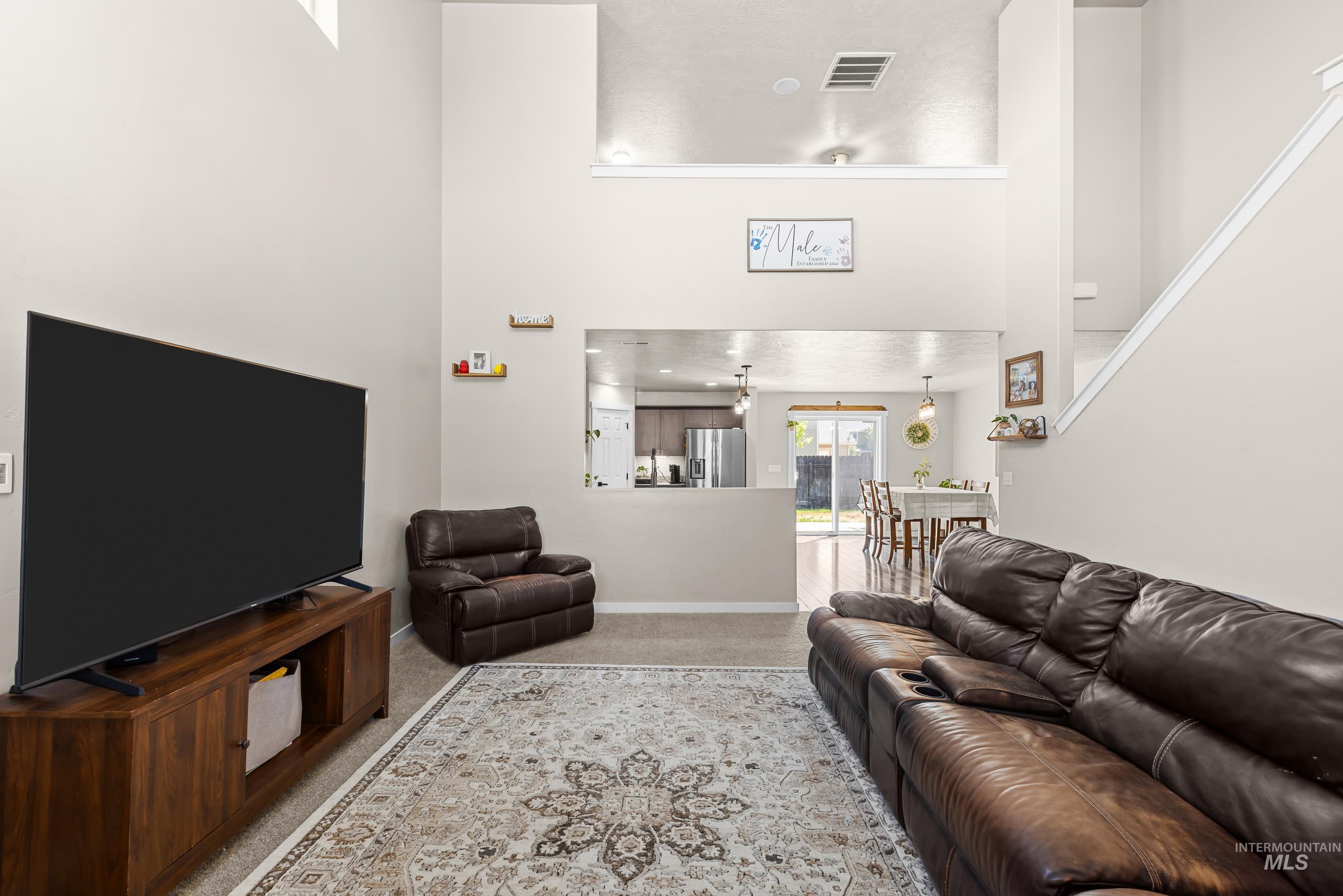 695 SW Foley, Mountain Home, Idaho 83647, 4 Bedrooms, 2.5 Bathrooms, Residential For Sale, Price $449,990,MLS 98996566