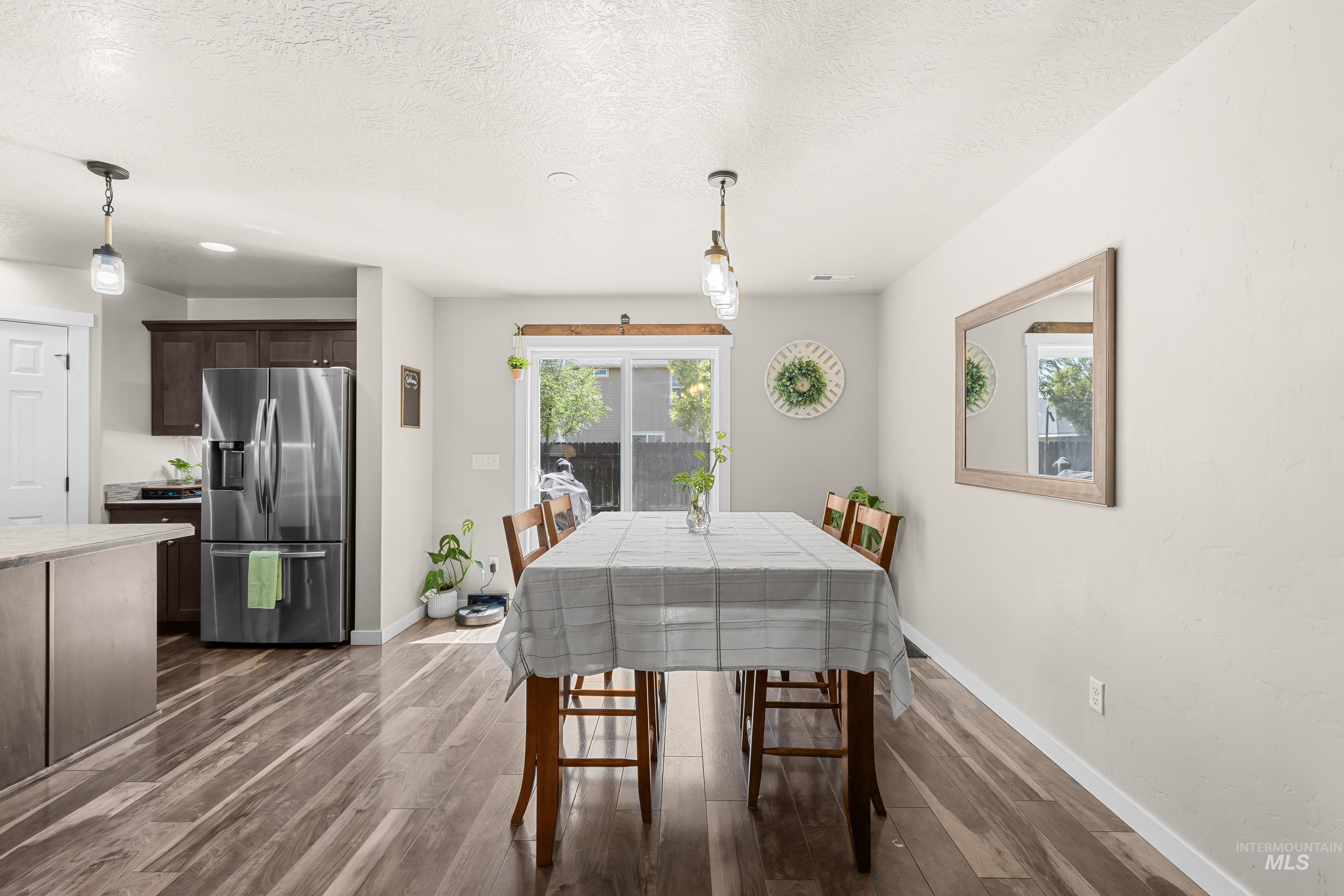 695 SW Foley, Mountain Home, Idaho 83647, 4 Bedrooms, 2.5 Bathrooms, Residential For Sale, Price $449,990,MLS 98996566