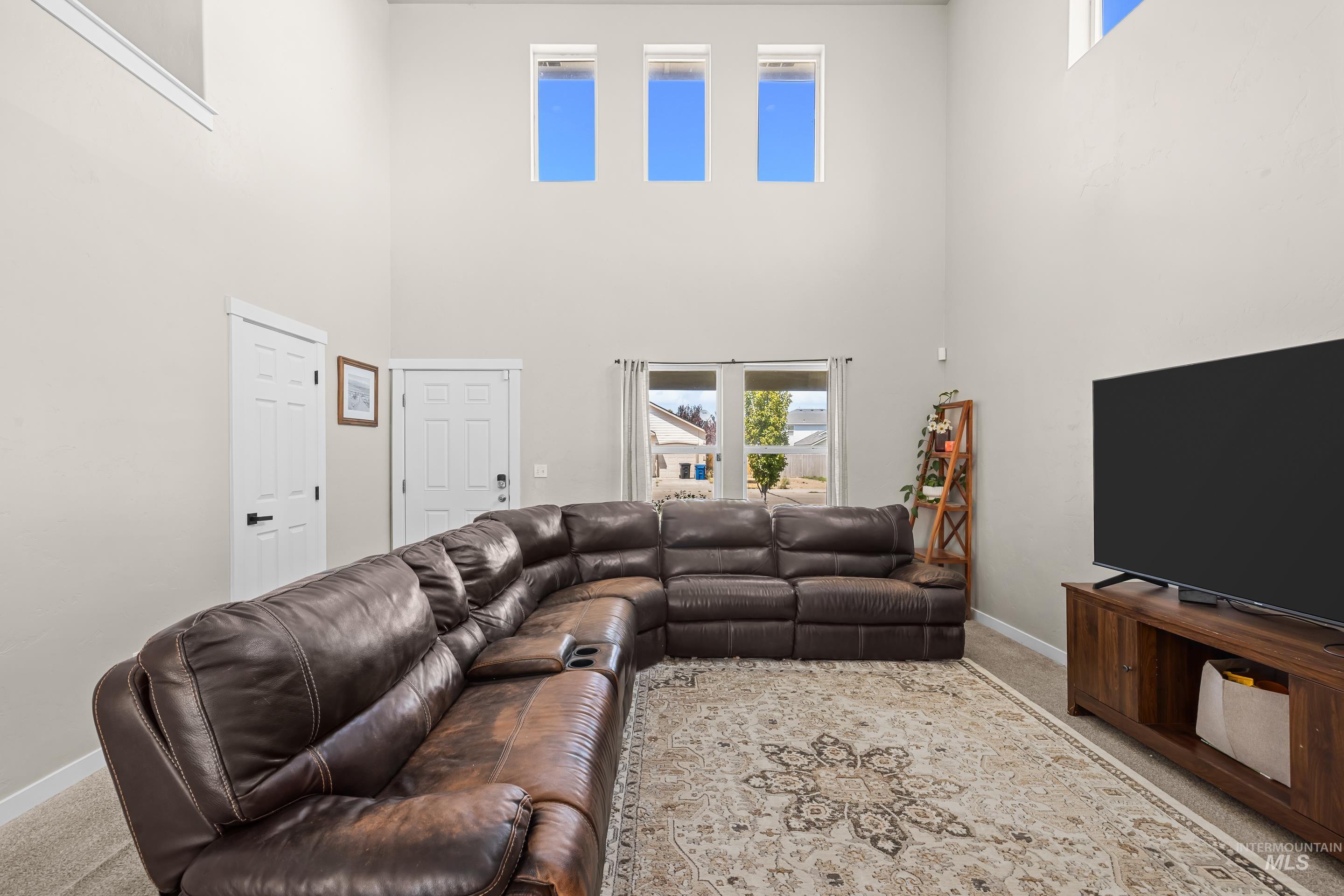 695 SW Foley, Mountain Home, Idaho 83647, 4 Bedrooms, 2.5 Bathrooms, Residential For Sale, Price $449,990,MLS 98996566