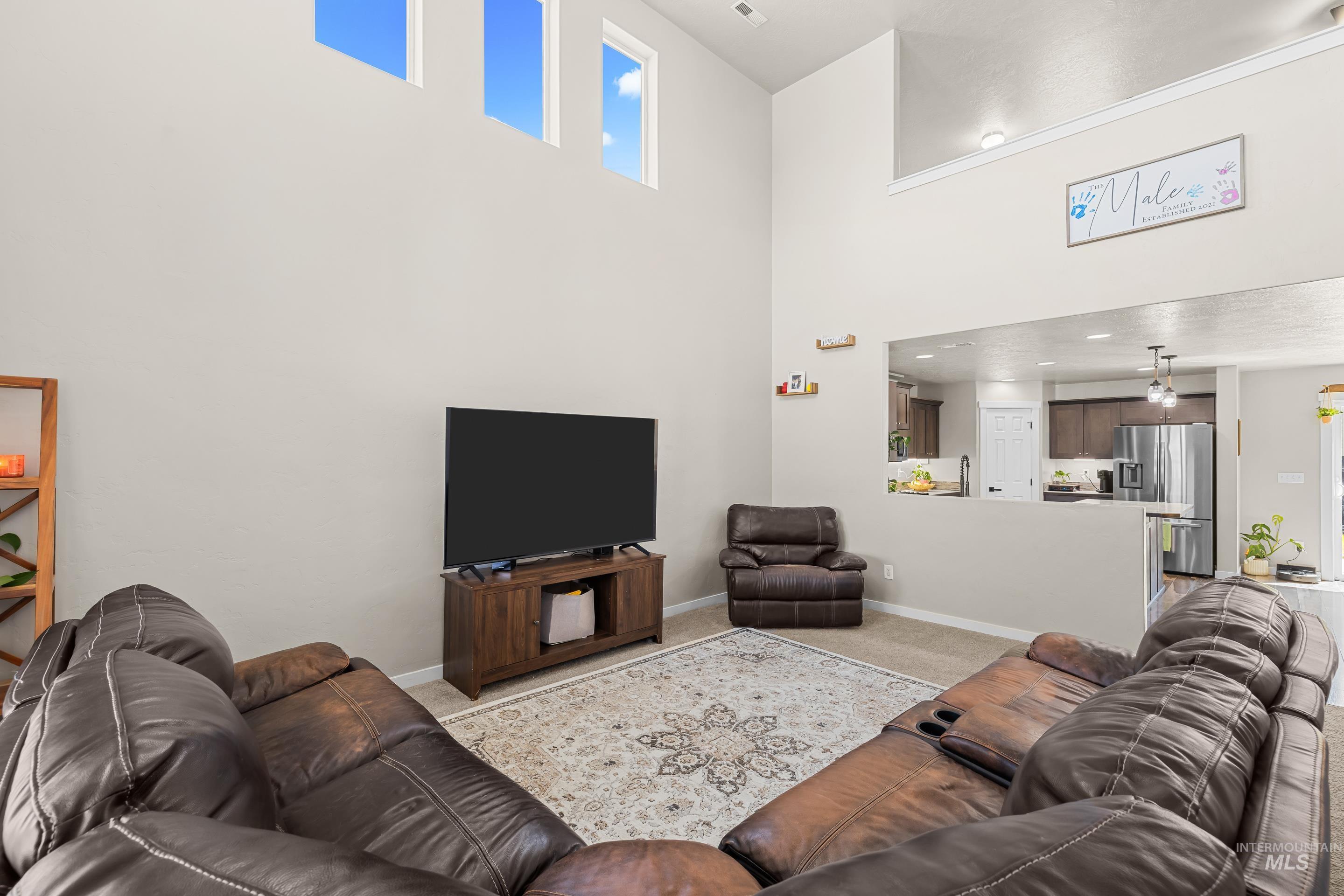 695 SW Foley, Mountain Home, Idaho 83647, 4 Bedrooms, 2.5 Bathrooms, Residential For Sale, Price $449,990,MLS 98996566