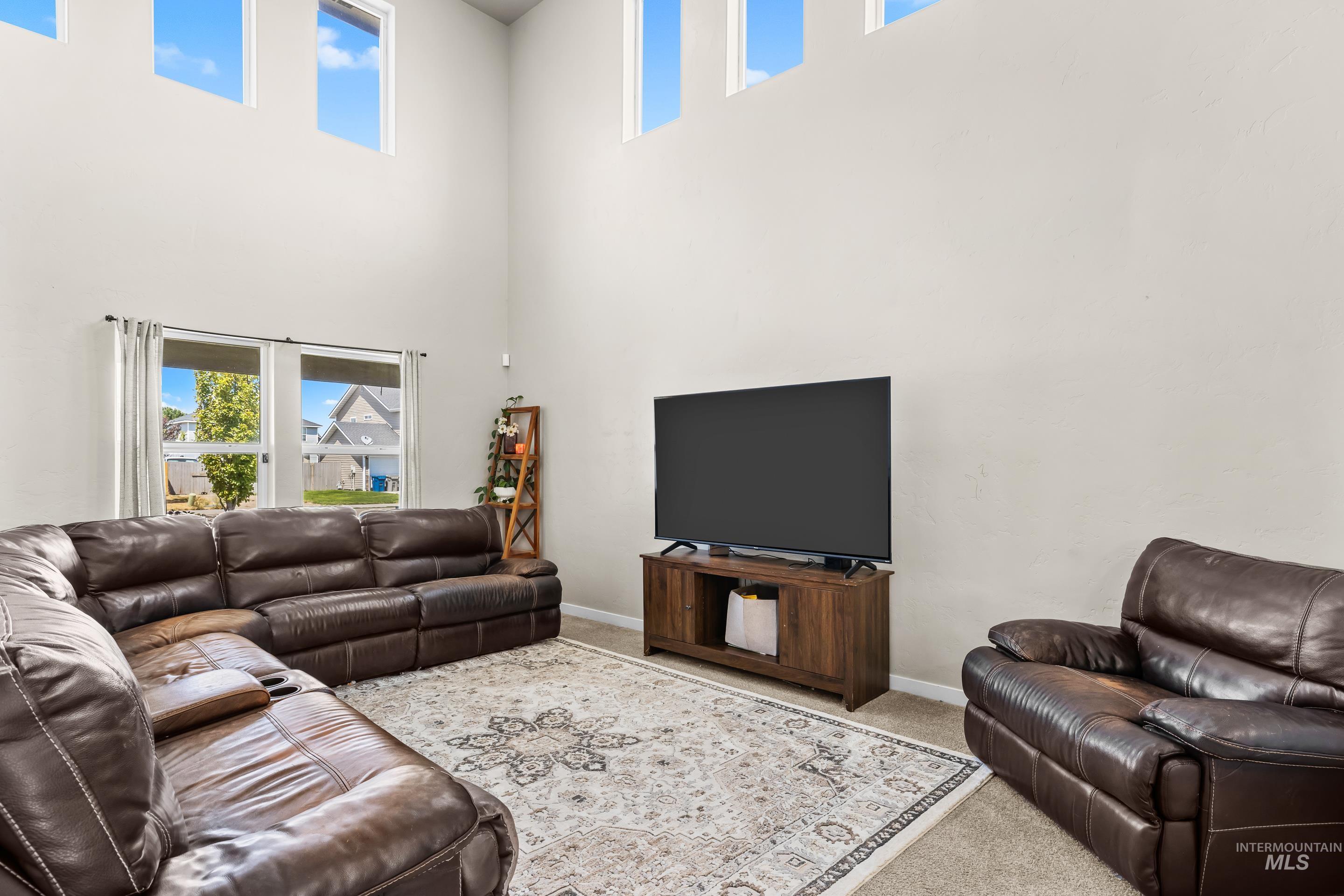 695 SW Foley, Mountain Home, Idaho 83647, 4 Bedrooms, 2.5 Bathrooms, Residential For Sale, Price $449,990,MLS 98996566