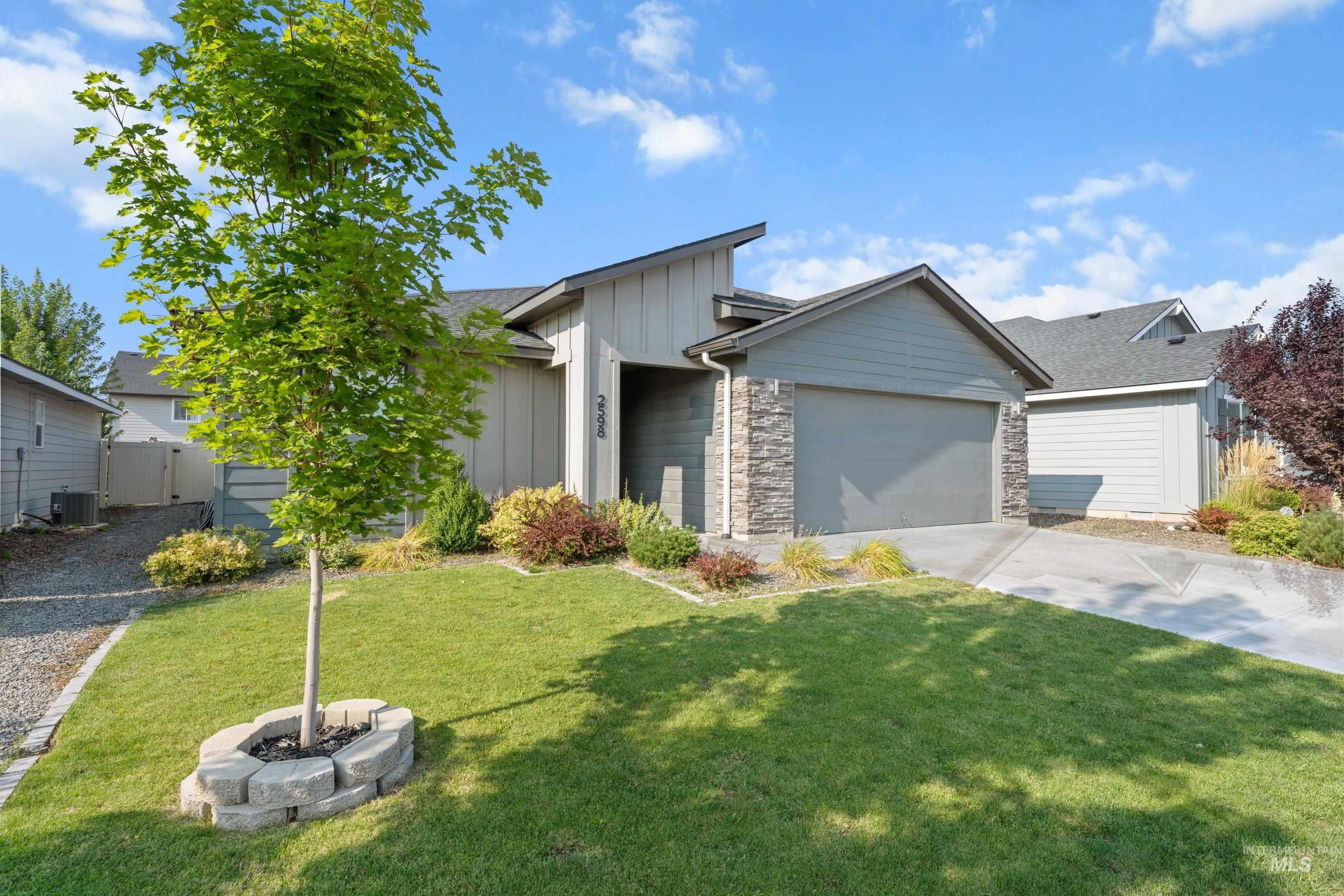 2598 W Balboa Dr, Kuna, Idaho 83634, 3 Bedrooms, 2 Bathrooms, Residential For Sale, Price $450,000,MLS 98996568