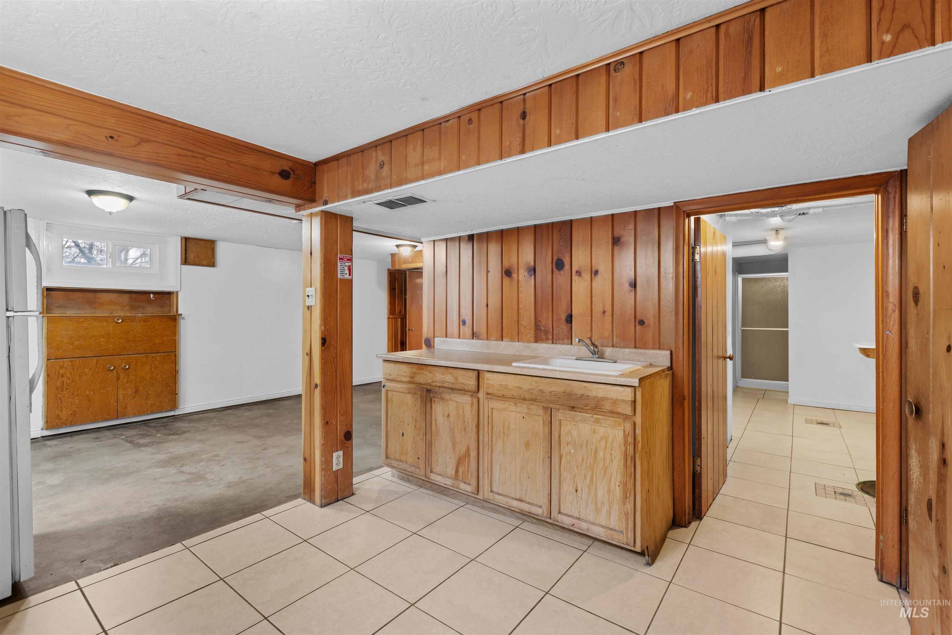 219 Cleveland Blvd, Caldwell, Idaho 83605, 3 Bedrooms, 2 Bathrooms, Residential For Sale, Price $429,900,MLS 98996572