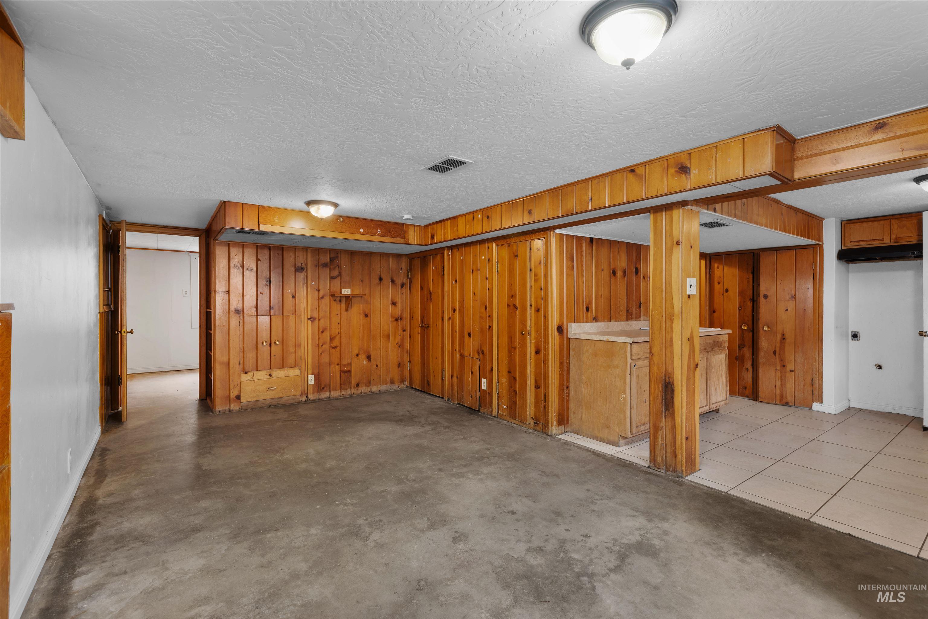 219 Cleveland Blvd, Caldwell, Idaho 83605, 3 Bedrooms, 2 Bathrooms, Residential For Sale, Price $429,900,MLS 98996572