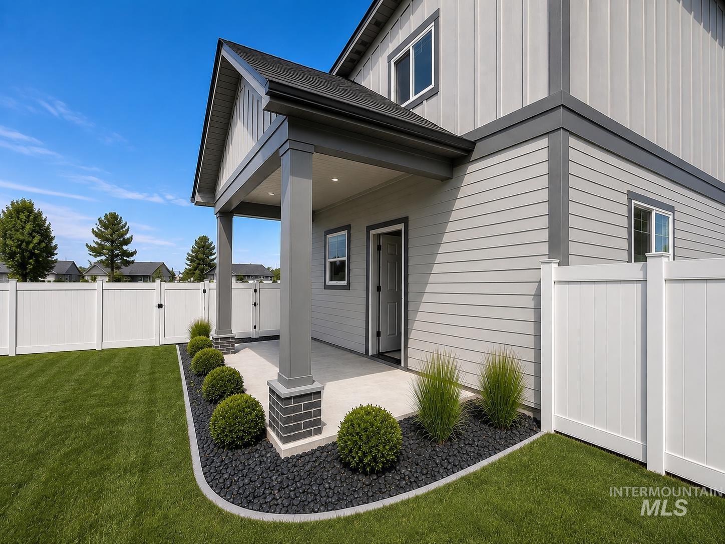 11663 W Endsley Ln, Star, Idaho 83669, 4 Bedrooms, 2.5 Bathrooms, Residential For Sale, Price $553,900,MLS 98996574