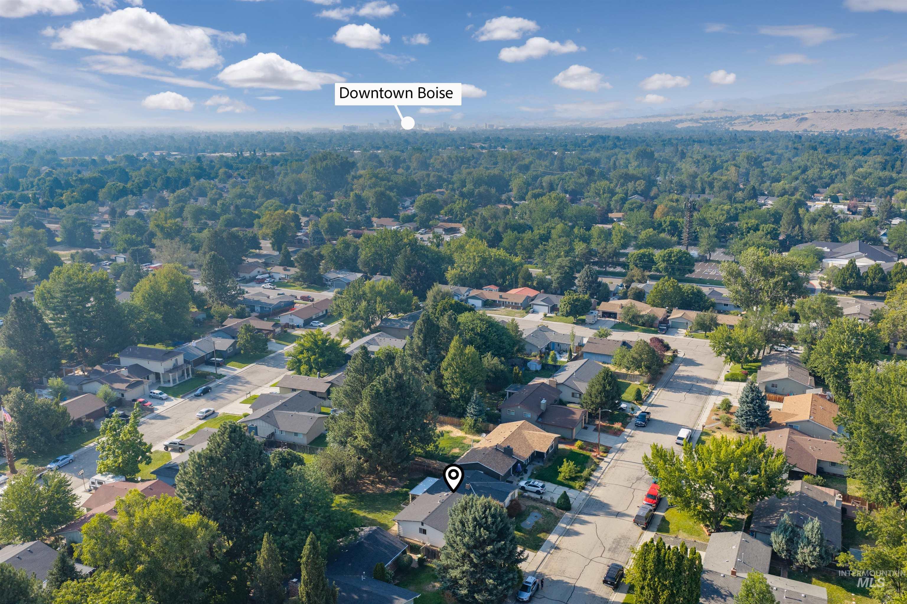 3593 S Ticonderoga, Boise, Idaho 83706, 3 Bedrooms, 2 Bathrooms, Residential For Sale, Price $440,000,MLS 98996576