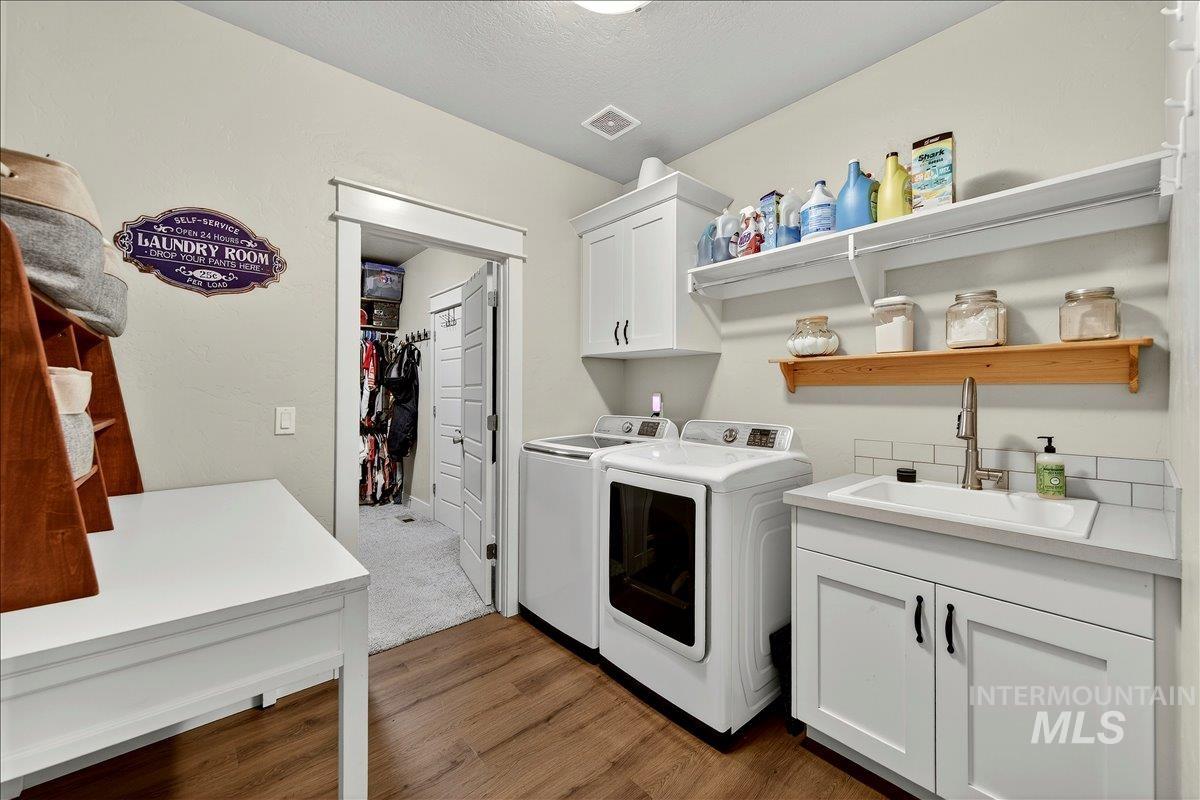 59 Sorrel Ave, Nampa, Idaho 83687, 4 Bedrooms, 2.5 Bathrooms, Residential For Sale, Price $649,000,MLS 98996577