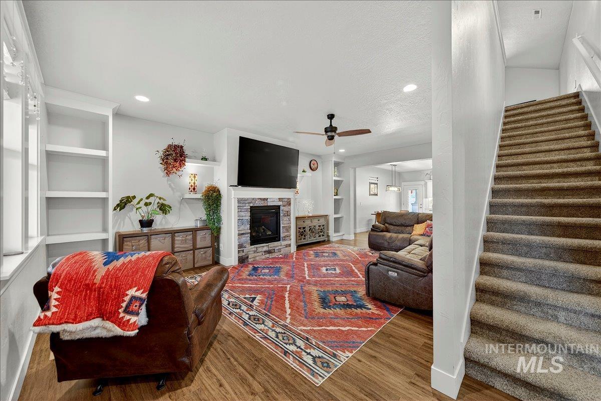 59 Sorrel Ave, Nampa, Idaho 83687, 4 Bedrooms, 2.5 Bathrooms, Residential For Sale, Price $649,000,MLS 98996577