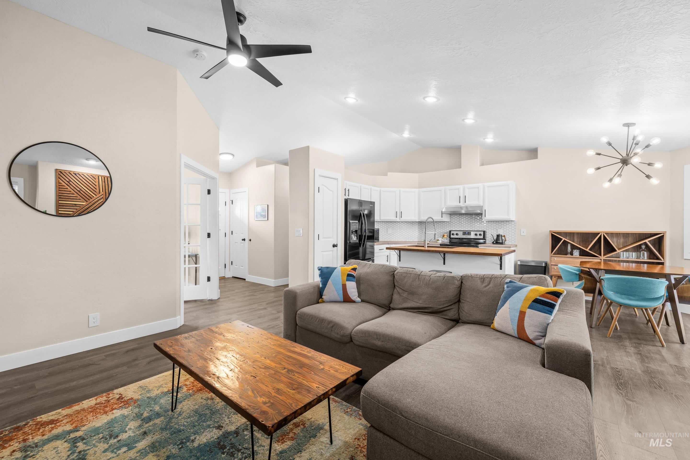 7348 W Limelight Court, Boise, Idaho 83714, 3 Bedrooms, 2 Bathrooms, Residential For Sale, Price $470,000,MLS 98996580