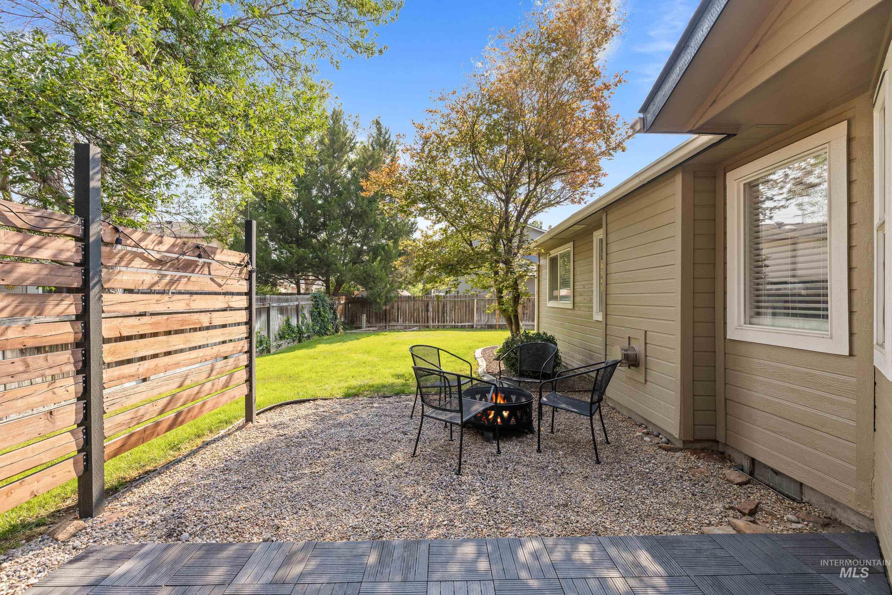 7348 W Limelight Court, Boise, Idaho 83714, 3 Bedrooms, 2 Bathrooms, Residential For Sale, Price $470,000,MLS 98996580