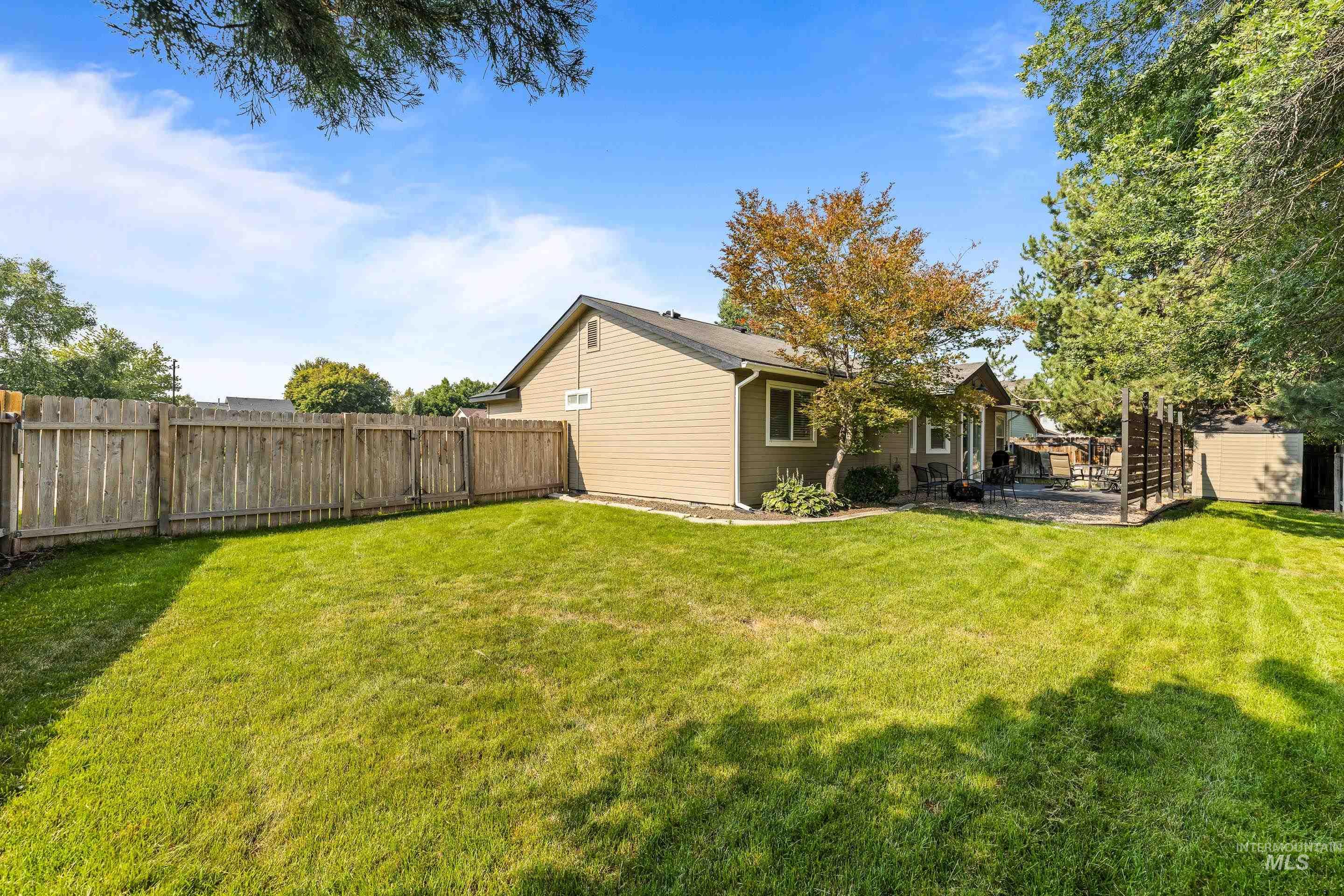 7348 W Limelight Court, Boise, Idaho 83714, 3 Bedrooms, 2 Bathrooms, Residential For Sale, Price $470,000,MLS 98996580
