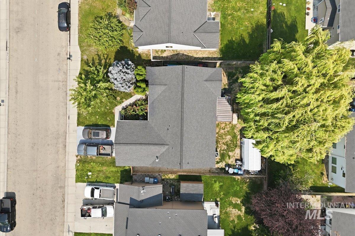 5021 Barkley Way, Caldwell, Idaho 83607, 3 Bedrooms, 2 Bathrooms, Residential For Sale, Price $349,900,MLS 98996581