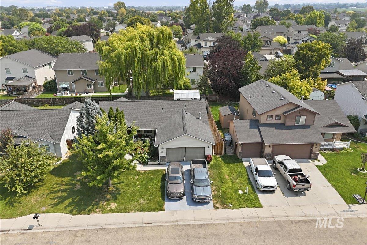 5021 Barkley Way, Caldwell, Idaho 83607, 3 Bedrooms, 2 Bathrooms, Residential For Sale, Price $349,900,MLS 98996581